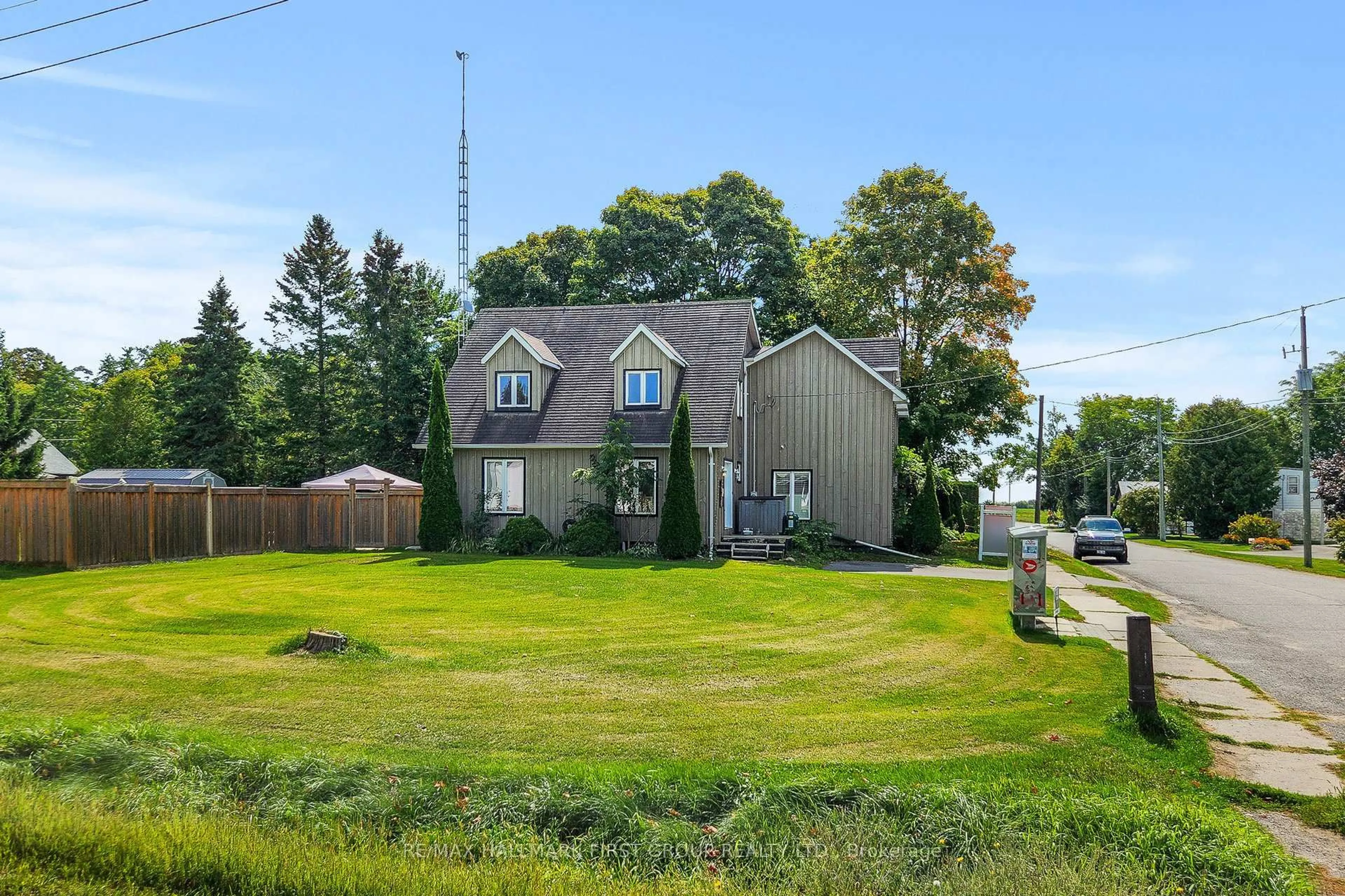 A pic from outside/outdoor area/front of a property/back of a property/a pic from drone, unknown for 8063 King St, Clarington Ontario N0B 2R0