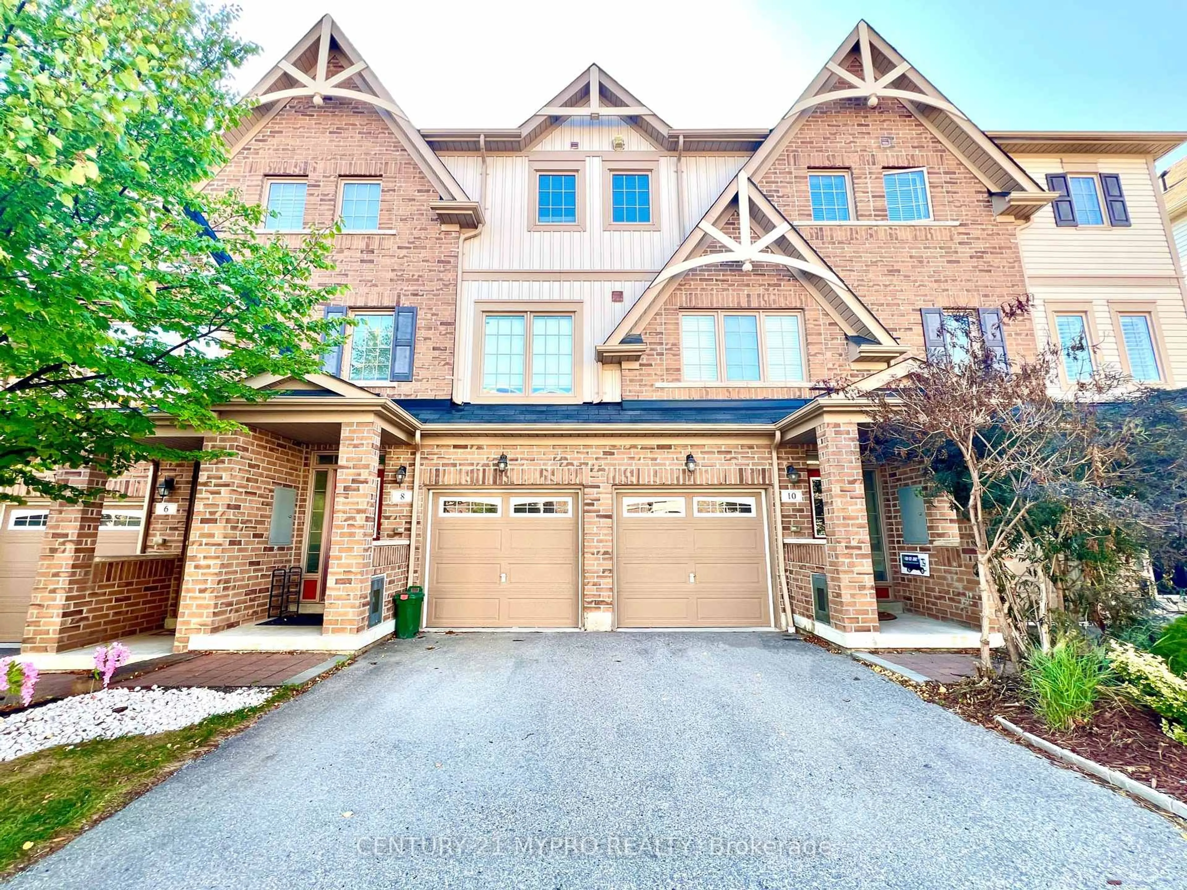 Home with brick exterior material, street for 10 Magpie Way, Whitby Ontario L1N 0K7