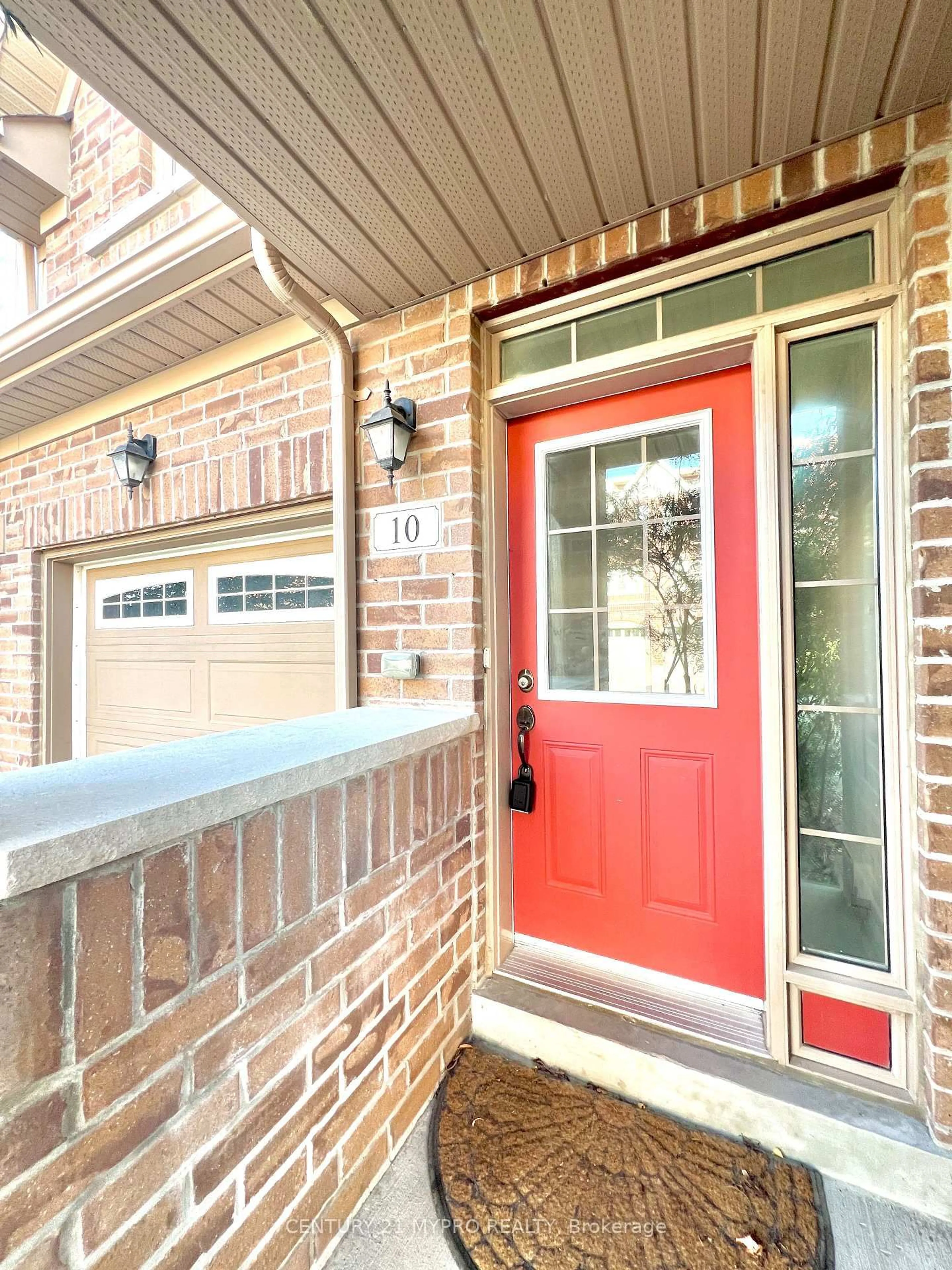 Home with brick exterior material, street for 10 Magpie Way, Whitby Ontario L1N 0K7