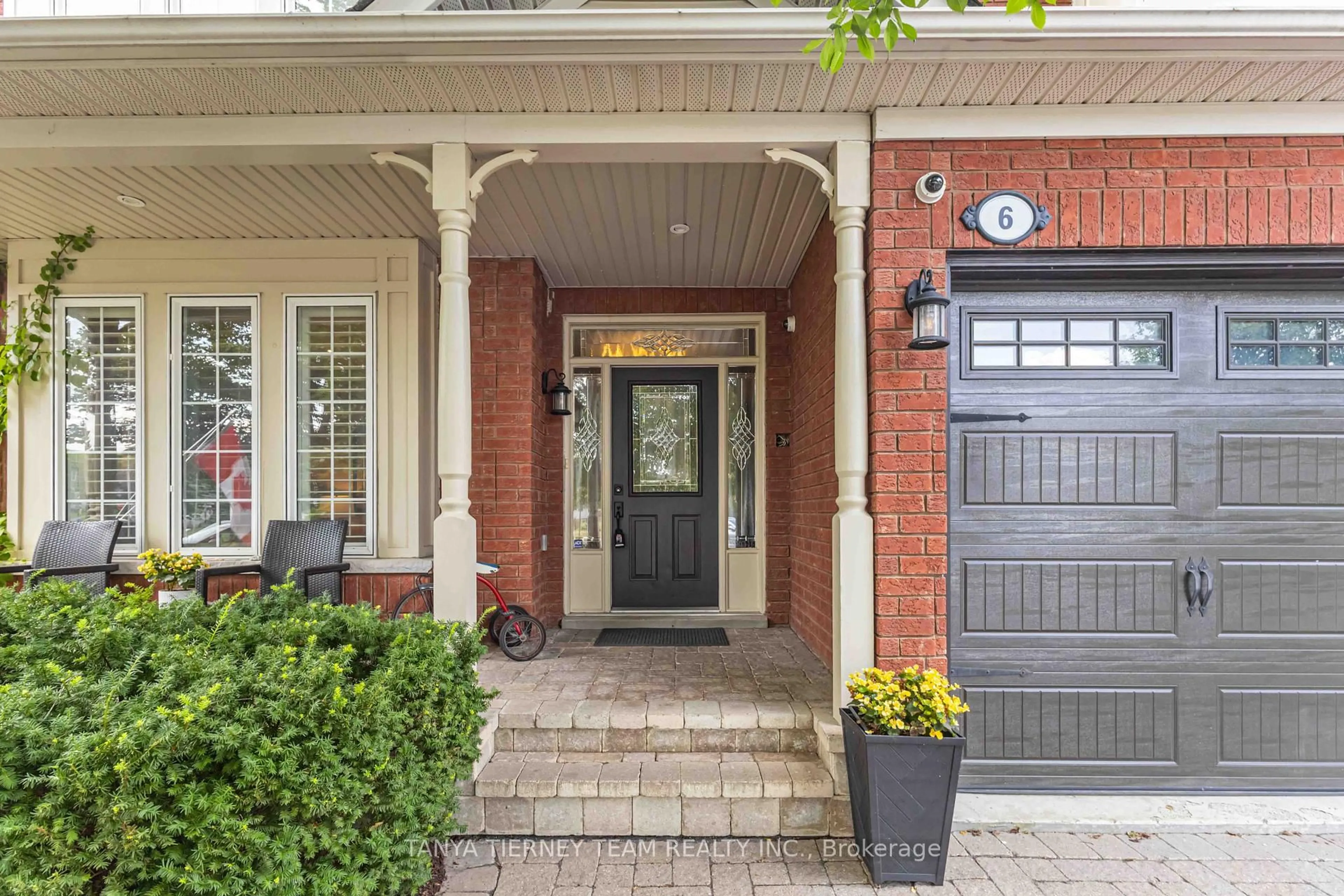 Home with brick exterior material, street for 6 Braddock Crt, Whitby Ontario L1M 2N1