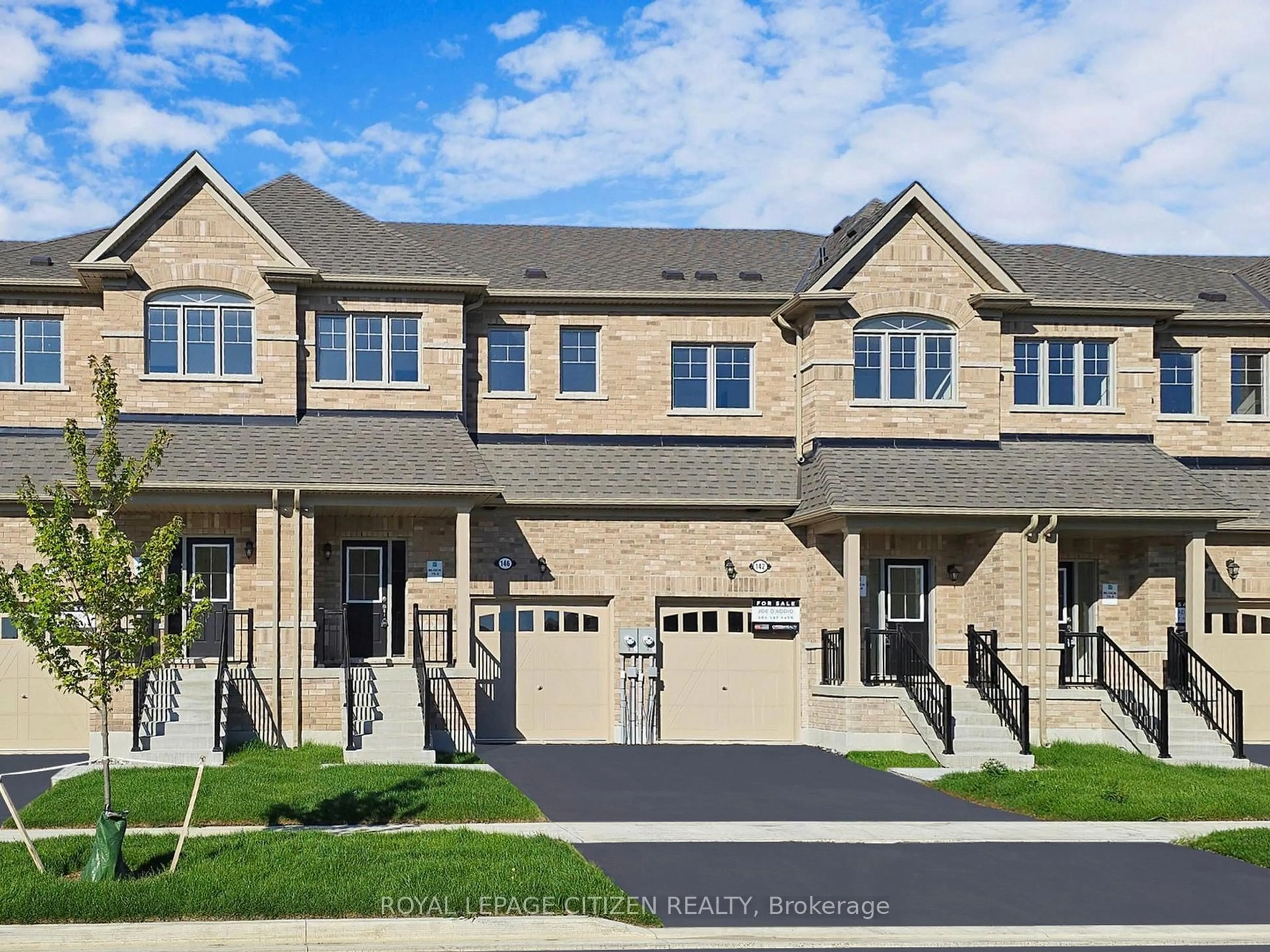 Home with brick exterior material, street for 146 North Garden Blvd, Scugog Ontario L9L 1B3