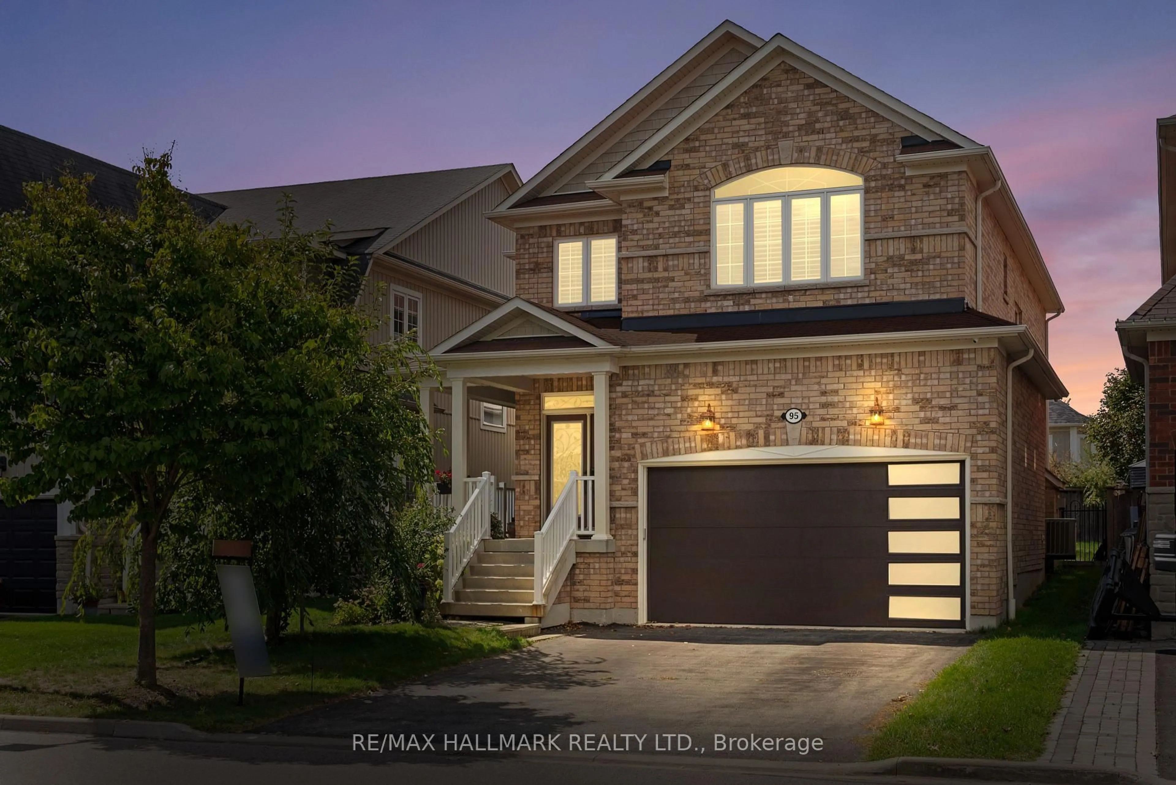 Home with brick exterior material, street for 95 Rockland Cres, Whitby Ontario L1M 0A9