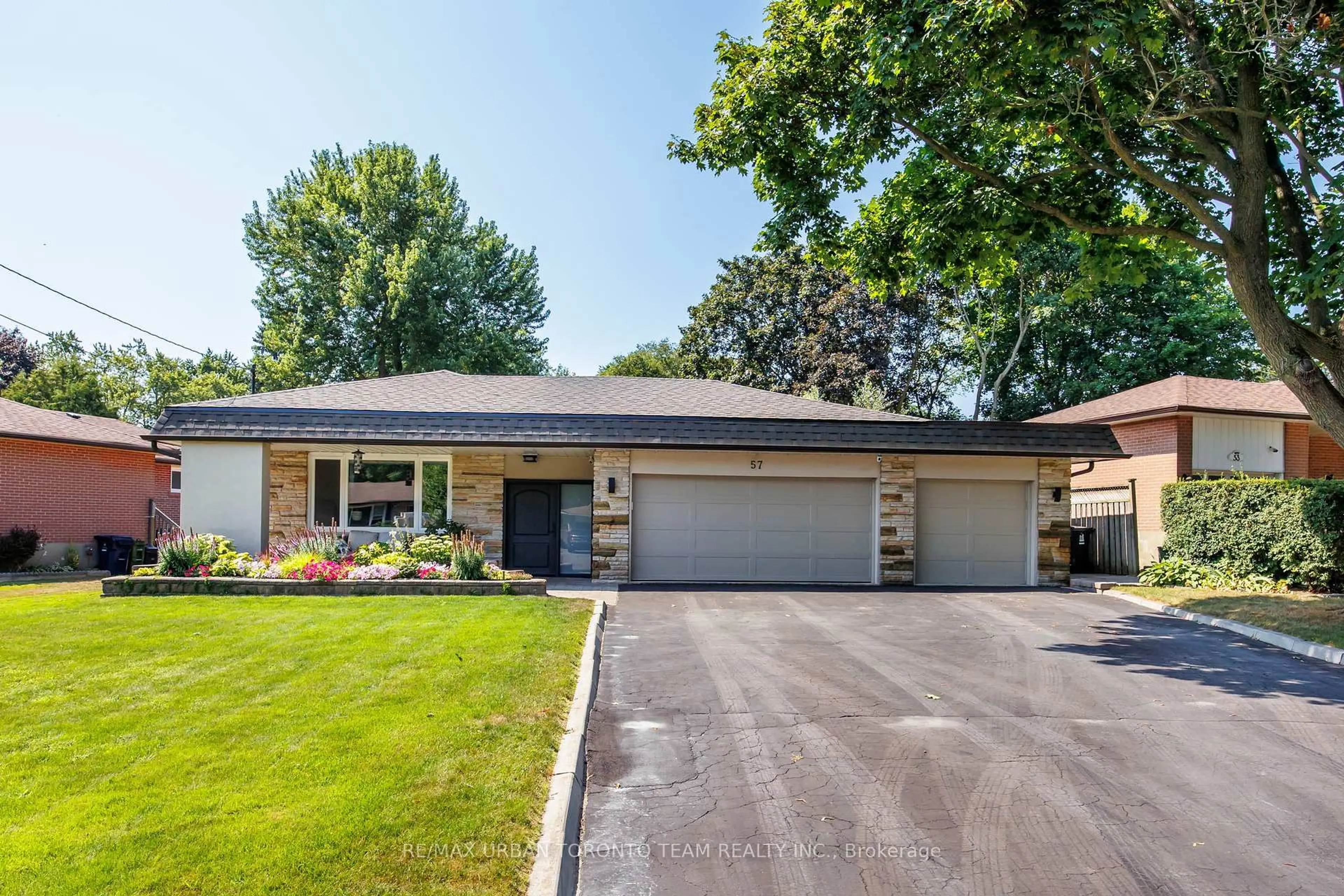 Home with brick exterior material, street for 57 Ravine Park Cres, Toronto Ontario M1C 2M5