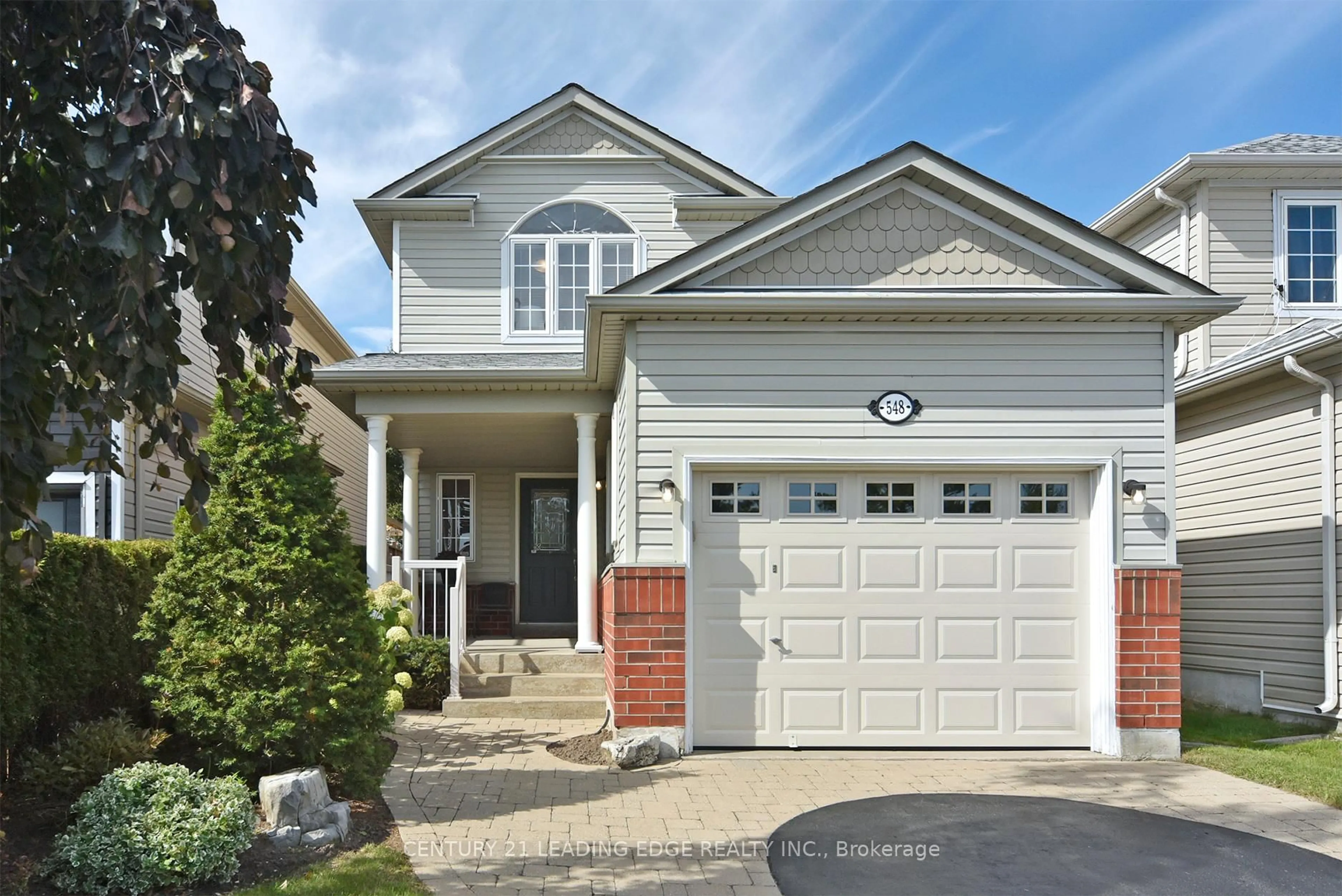 Home with vinyl exterior material, street for 548 Nottingham Cres, Oshawa Ontario L1K 2V6