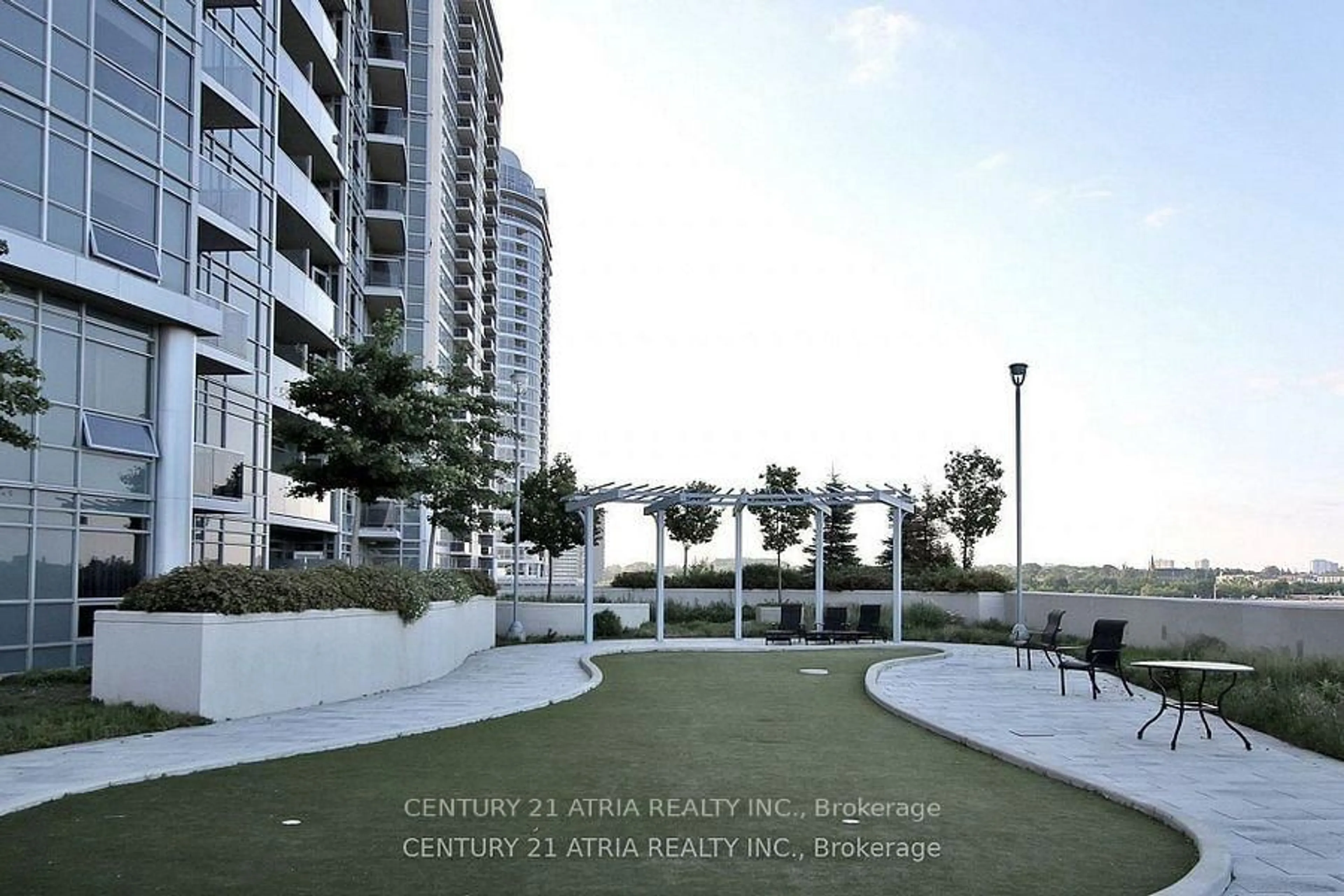 Patio, water/lake/river/ocean view for 125 Village Green Sq #2405, Toronto Ontario M1S 0G3
