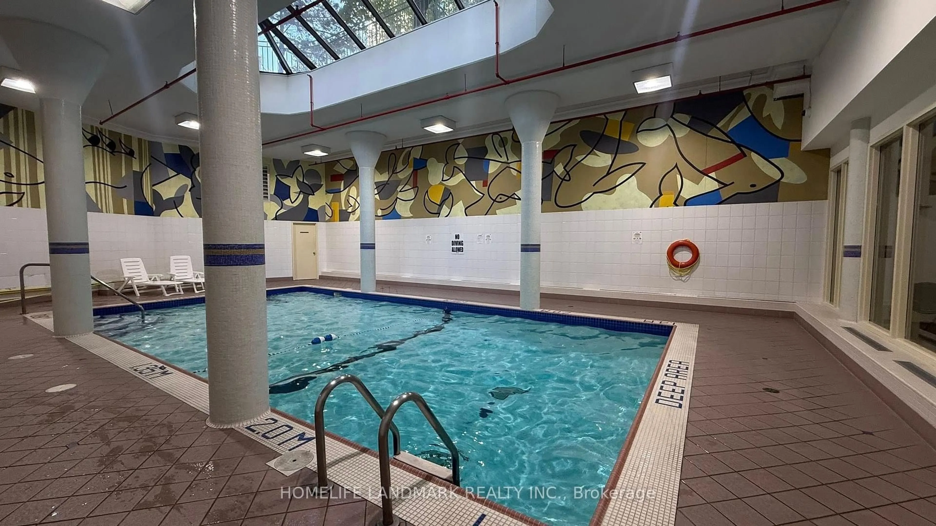 Pool for 123 Omni Dr #964, Toronto Ontario M1P 5A8