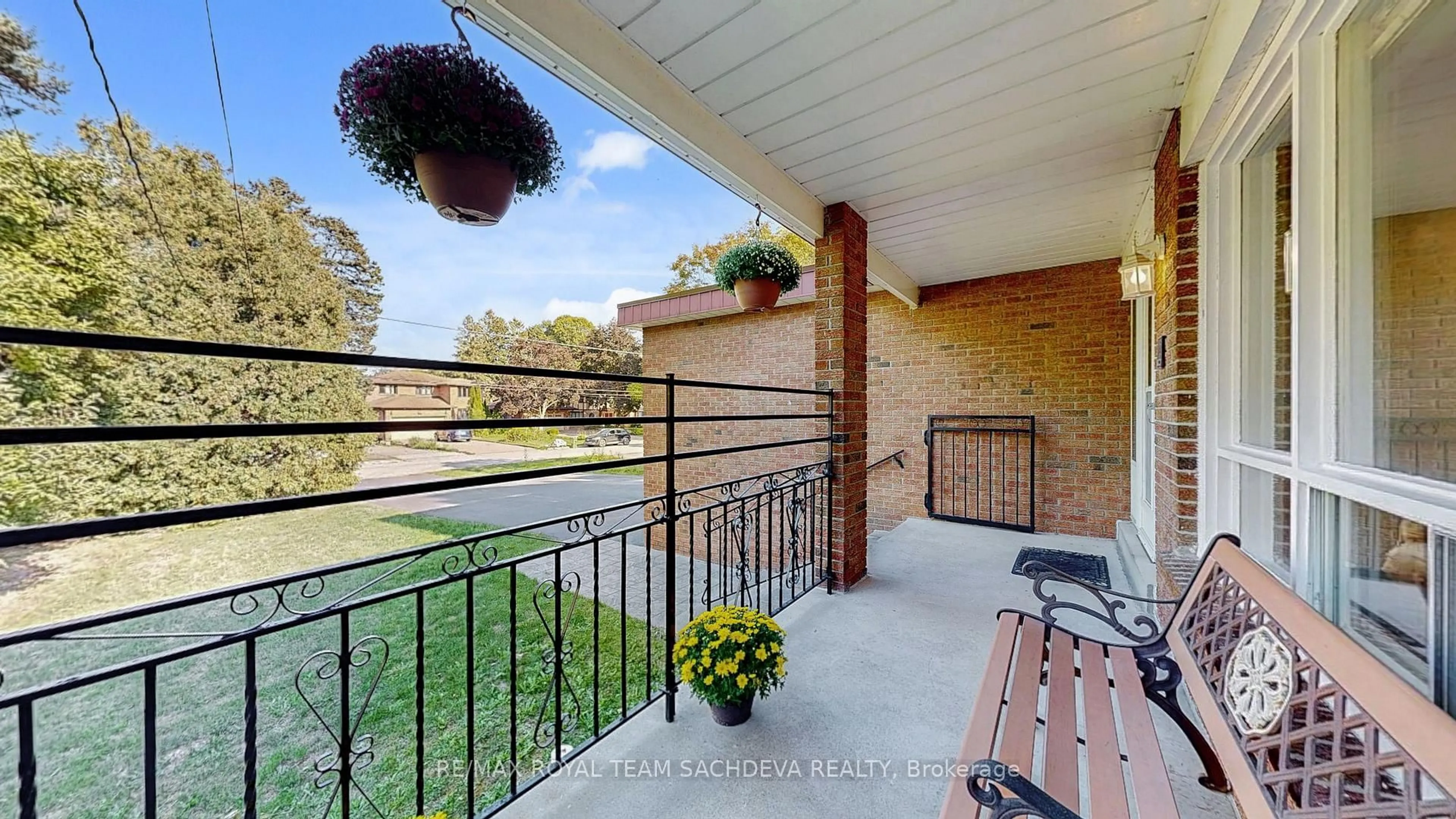 Balcony in the apartment, unknown for 34A Orchard Park Dr, Toronto Ontario M1E 3T7