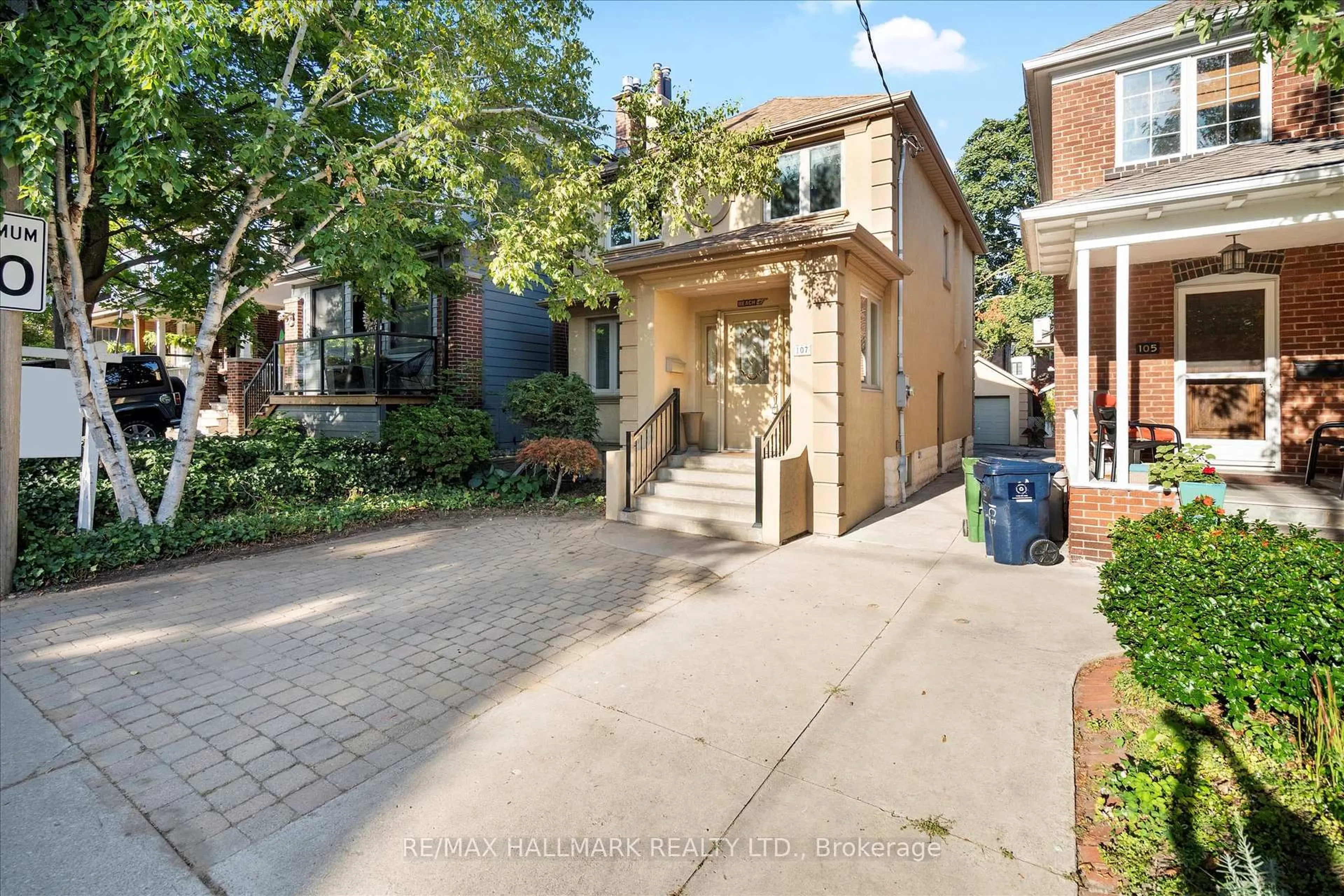 Unknown for 107 Wineva Ave, Toronto Ontario M4E 2T1
