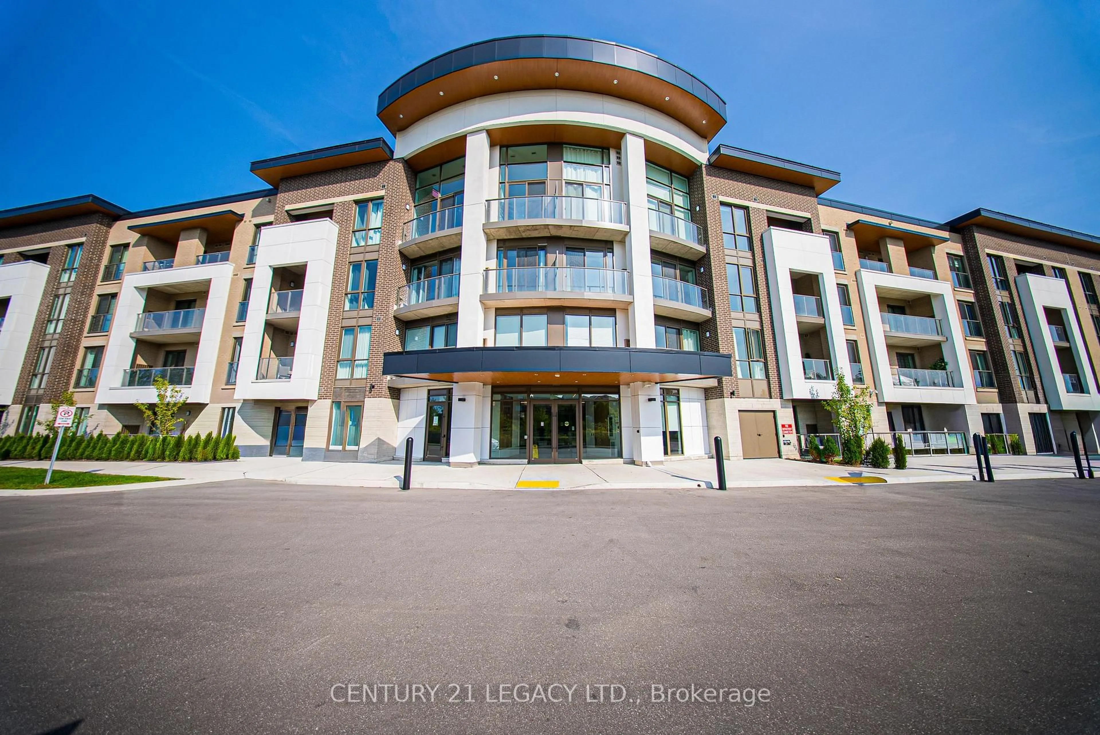 Unknown for 385 Arctic red Dr #329, Oshawa Ontario L1L 0H8
