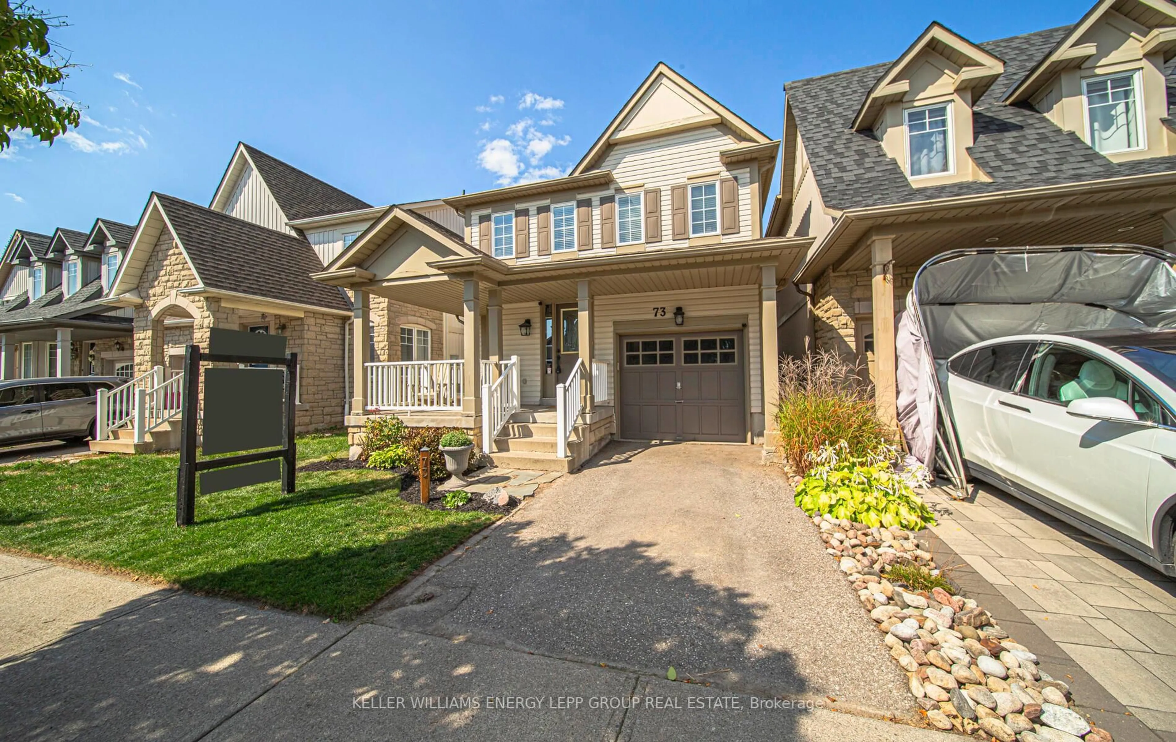 Home with brick exterior material, street for 73 Haverhill Cres, Whitby Ontario L1R 3E8