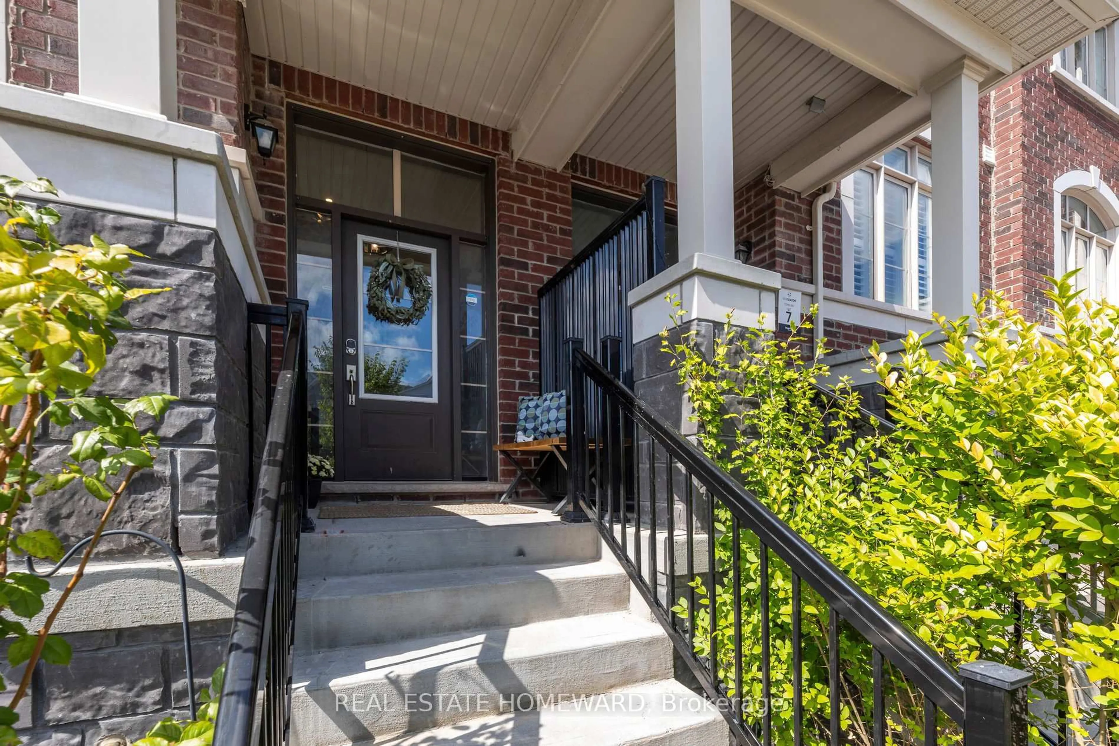 Unknown for 2612 Cerise Manr, Pickering Ontario L1X 0G8