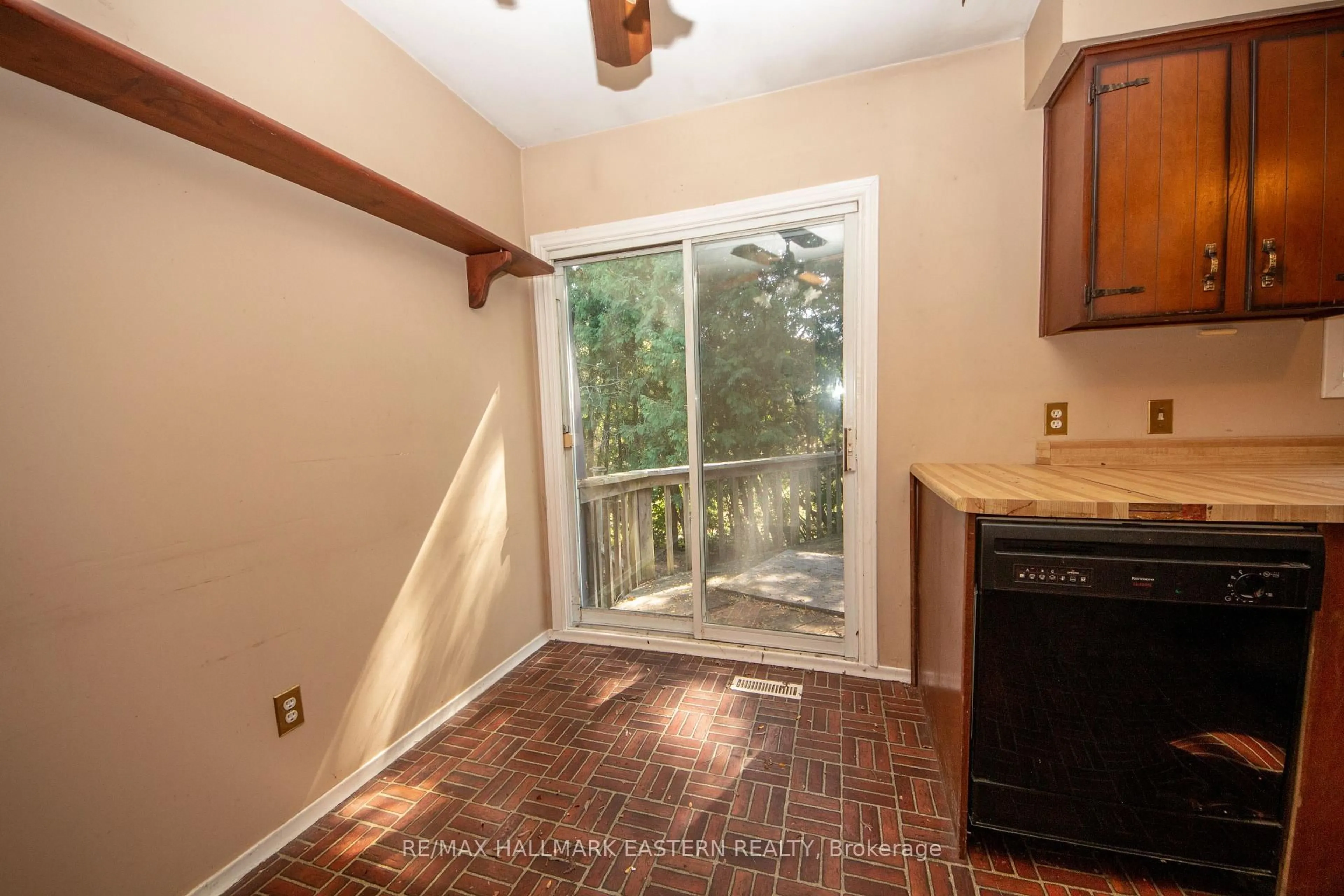 Unknown for 3025 Lockhart Rd, Clarington Ontario L1B 1L9