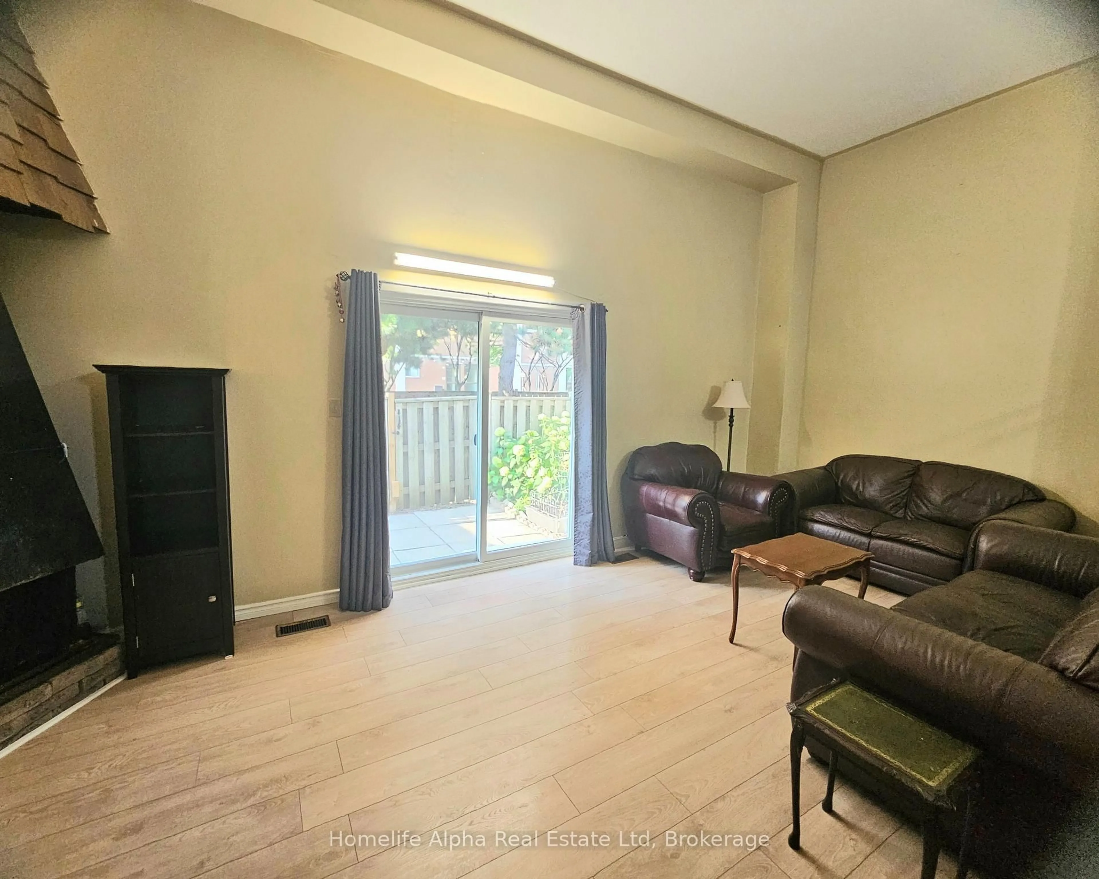 A pic of a room for 300 Bridletowne Circ #24, Toronto Ontario M1W 2G8