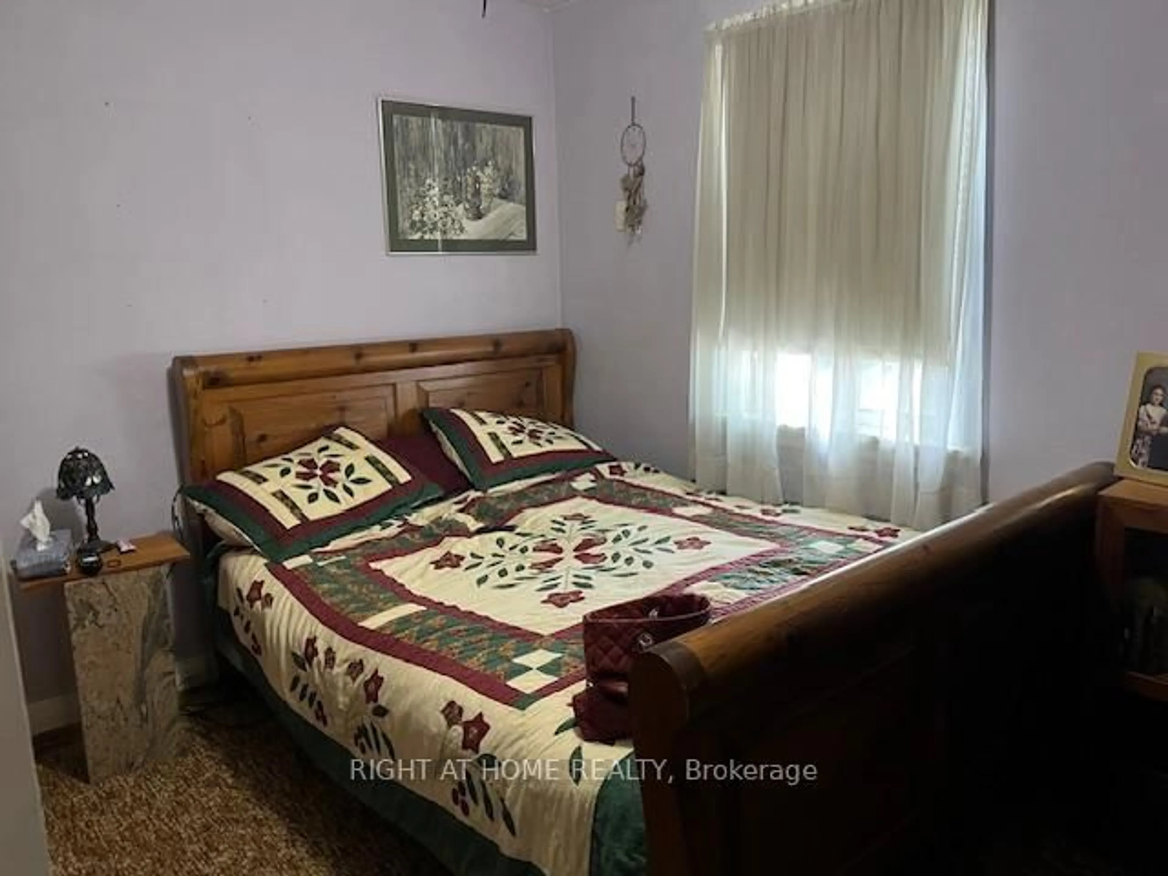 Bedroom with bed, unknown for 182 FLORA Dr, Toronto Ontario M1P 1A9