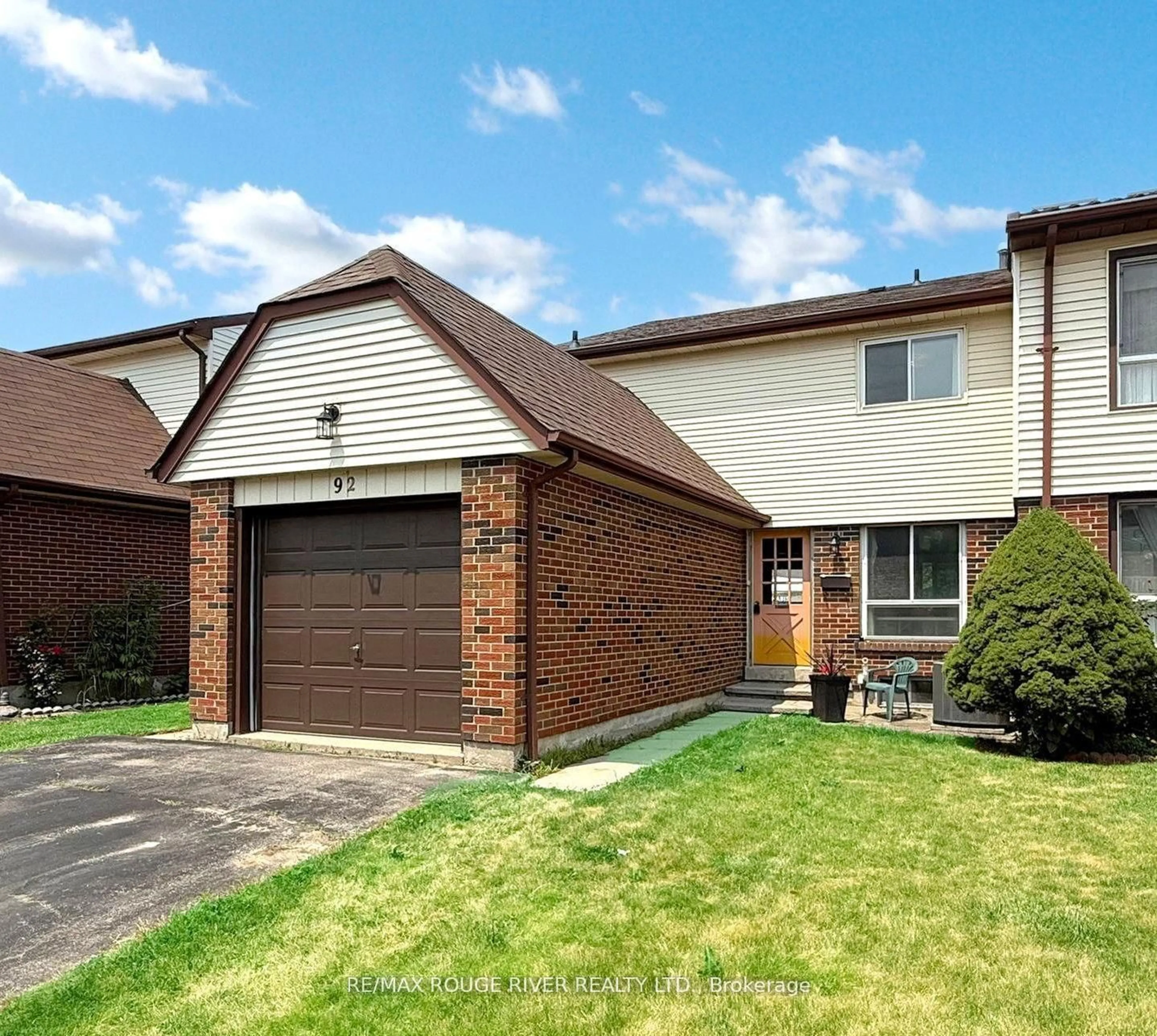Home with brick exterior material, street for 92 Purvis Cres, Toronto Ontario M1B 1H9