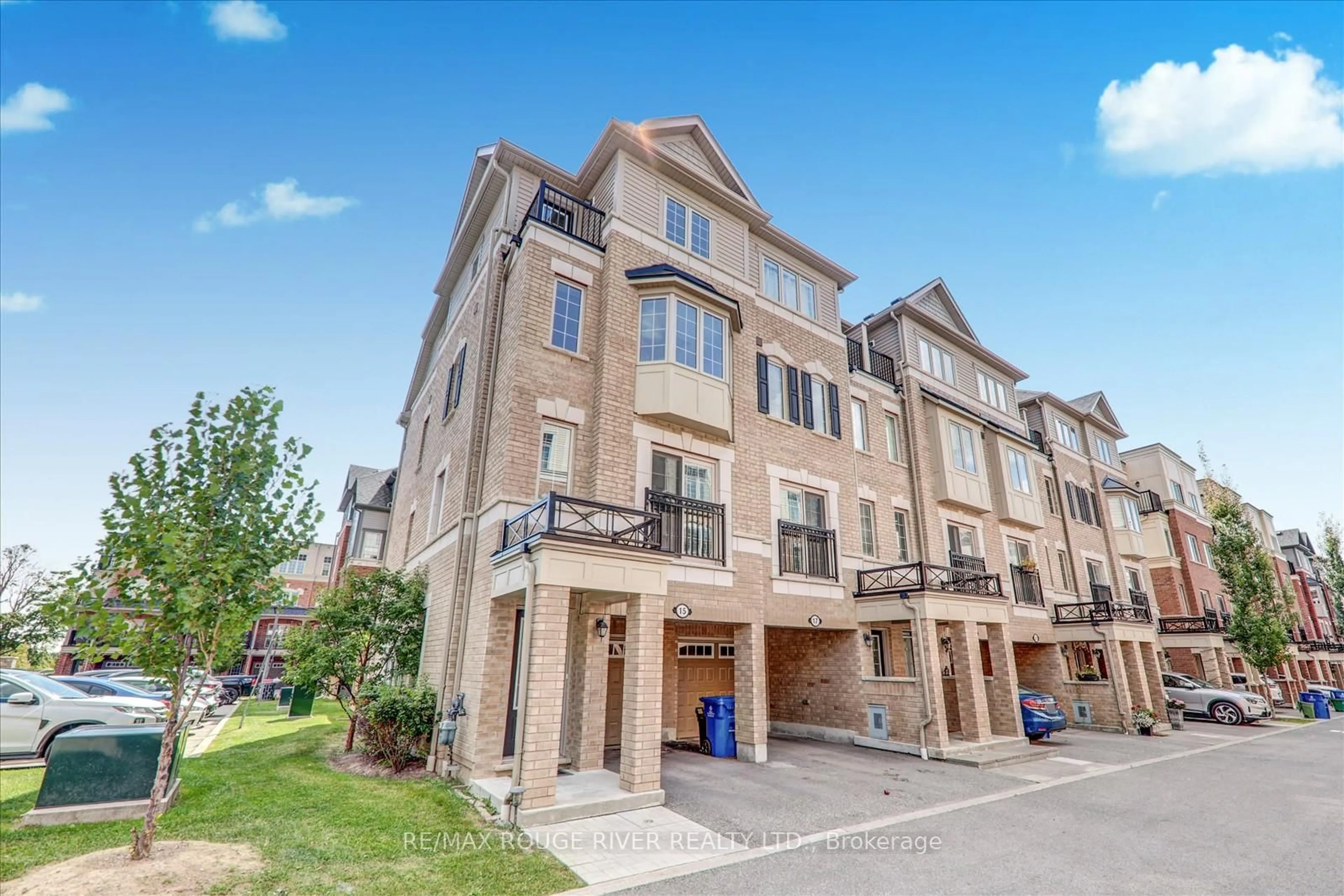 A pic from outside/outdoor area/front of a property/back of a property/a pic from drone, street for 15 Filly Path #446, Oshawa Ontario L1L 0K8