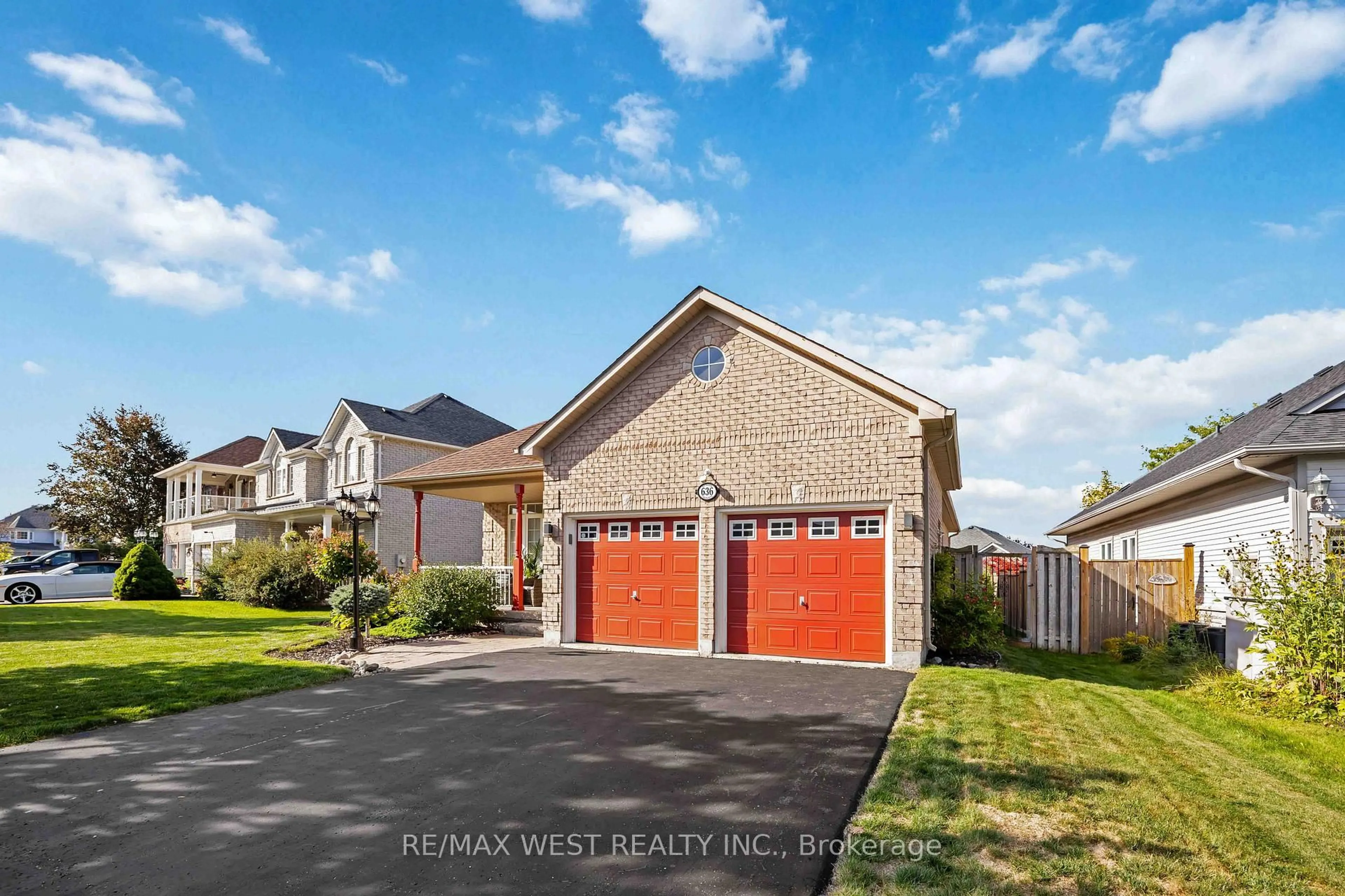 Home with brick exterior material, street for 636 Faywood Cres, Oshawa Ontario L1K 2S4