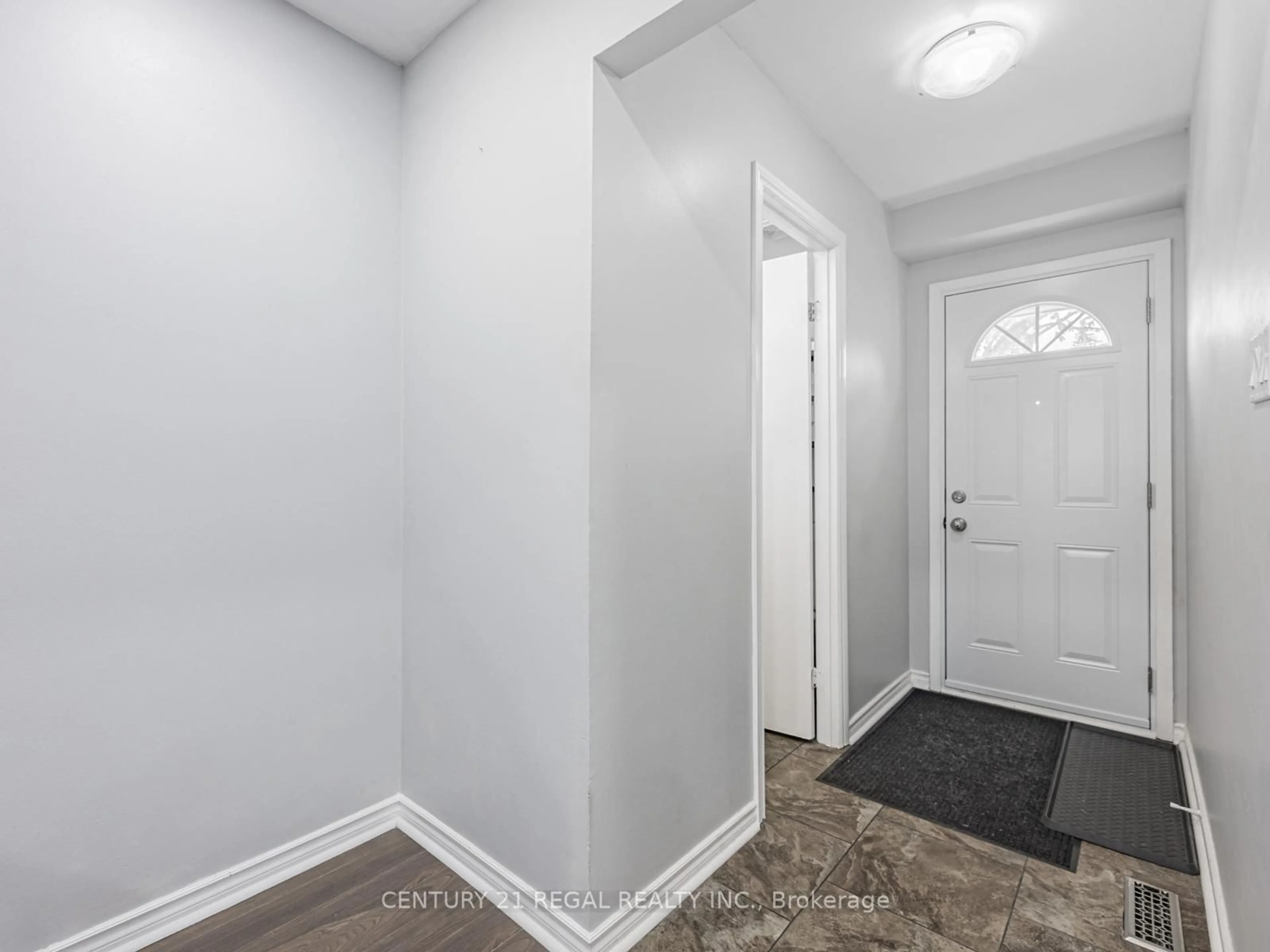 Indoor entryway for 4 Groves Lane, Ajax Ontario L1S 3C8
