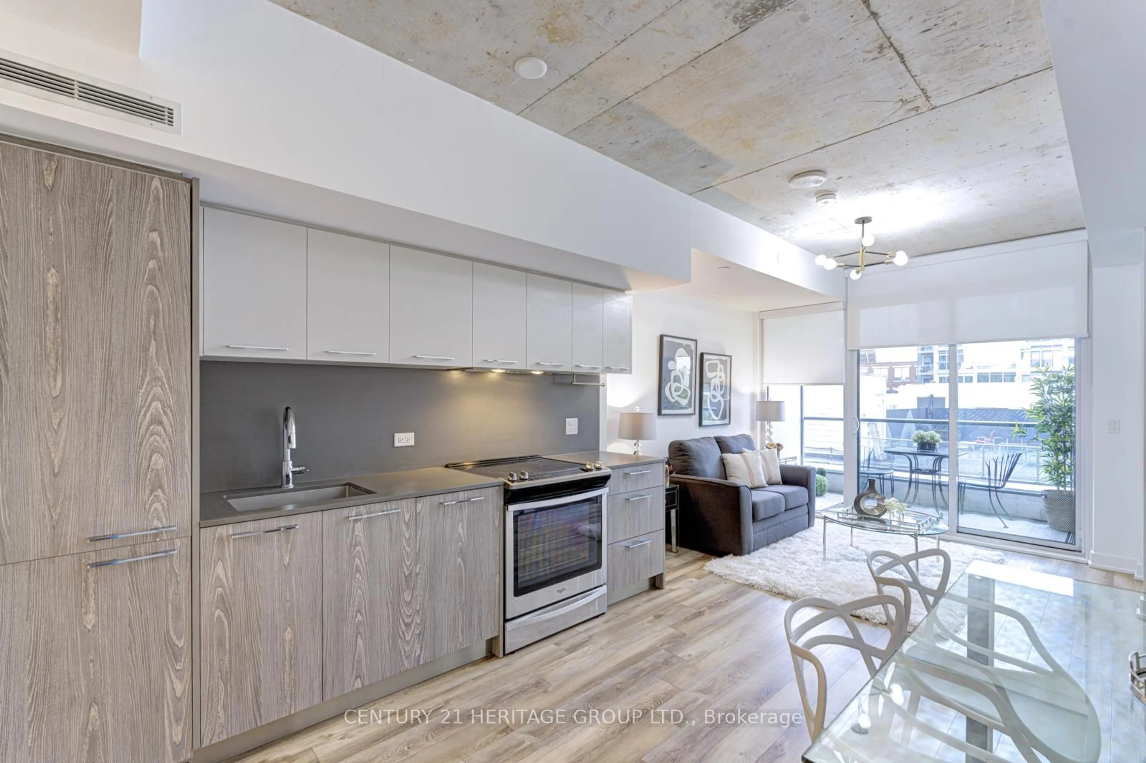 Open concept kitchen, unknown for 30 Baseball Pl #522, Toronto Ontario M4M 0E8