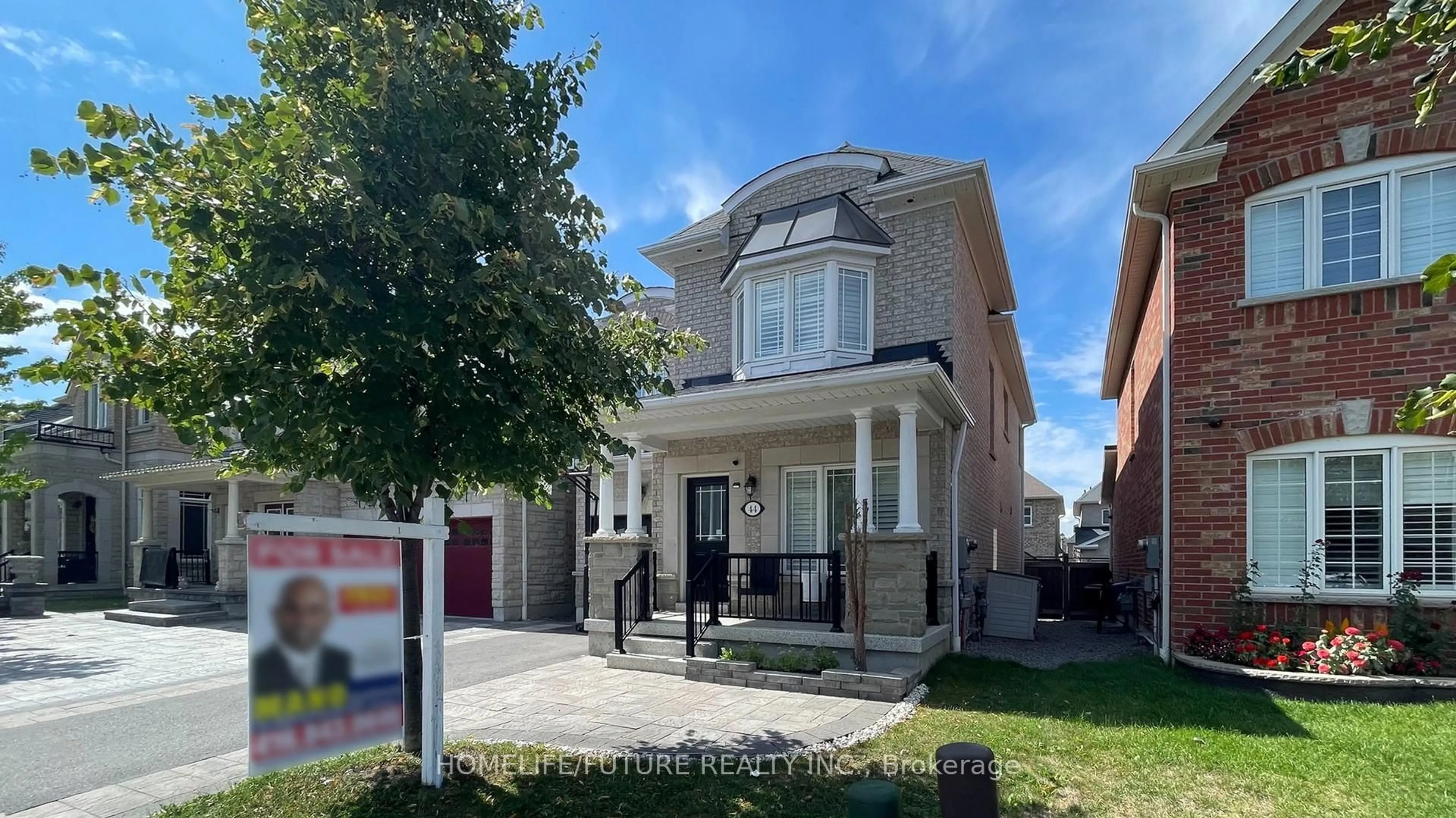 Home with brick exterior material, street for 44 Arfield Ave, Ajax Ontario L1Z 0G5