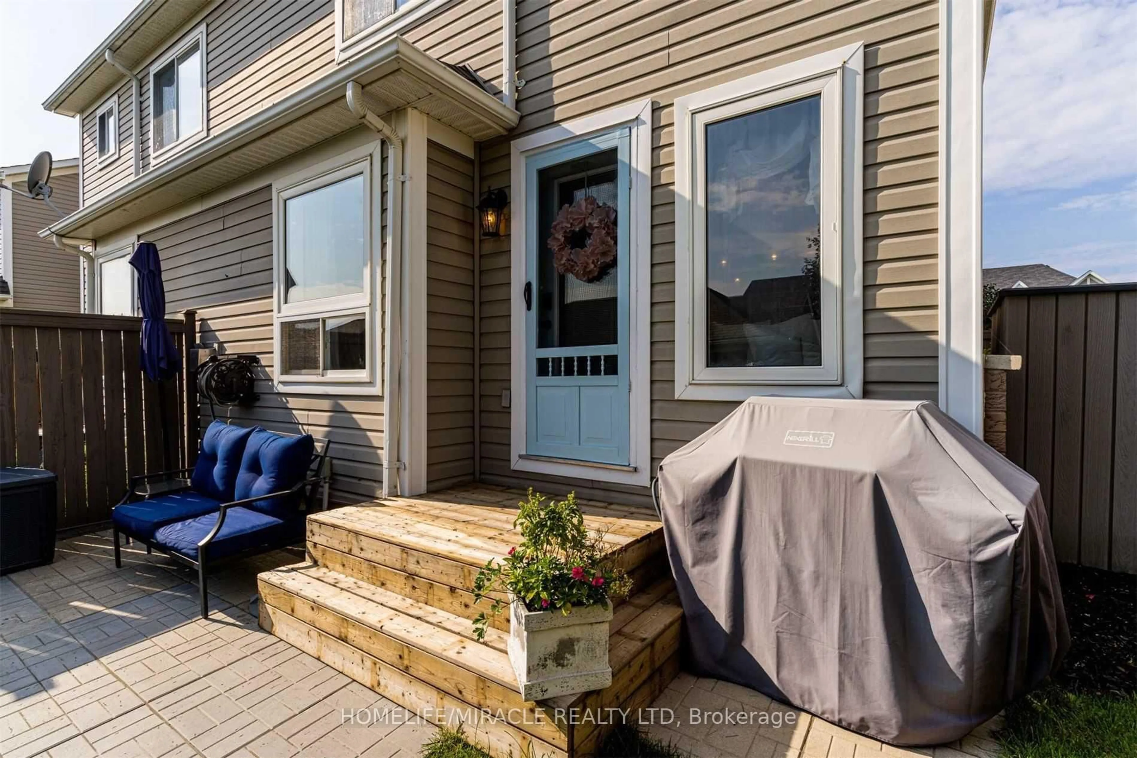 Unknown for 149 Carnwith Dr, Whitby Ontario L1M 2J5