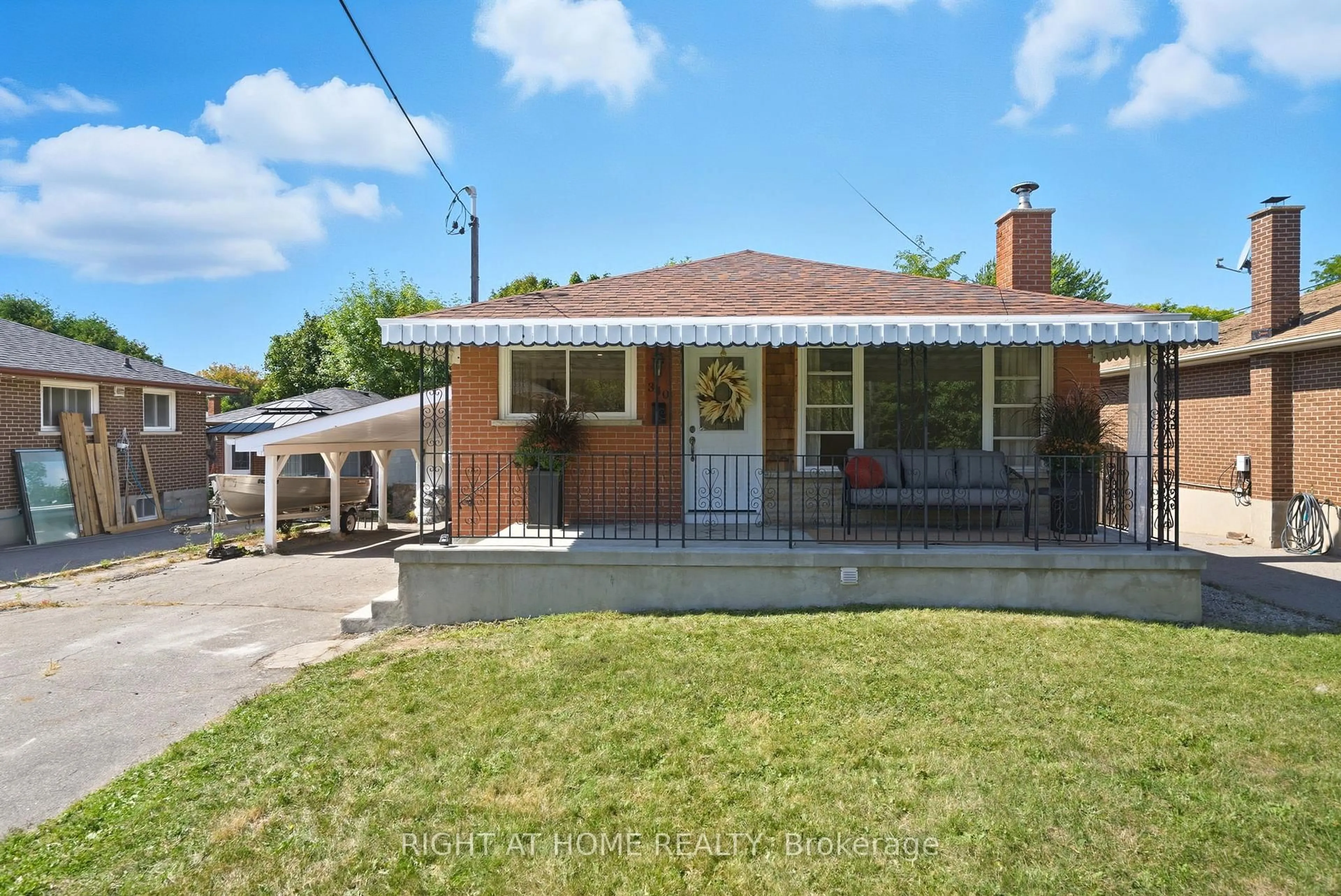 Unknown for 340 Grandview St, Oshawa Ontario L1H 7C7