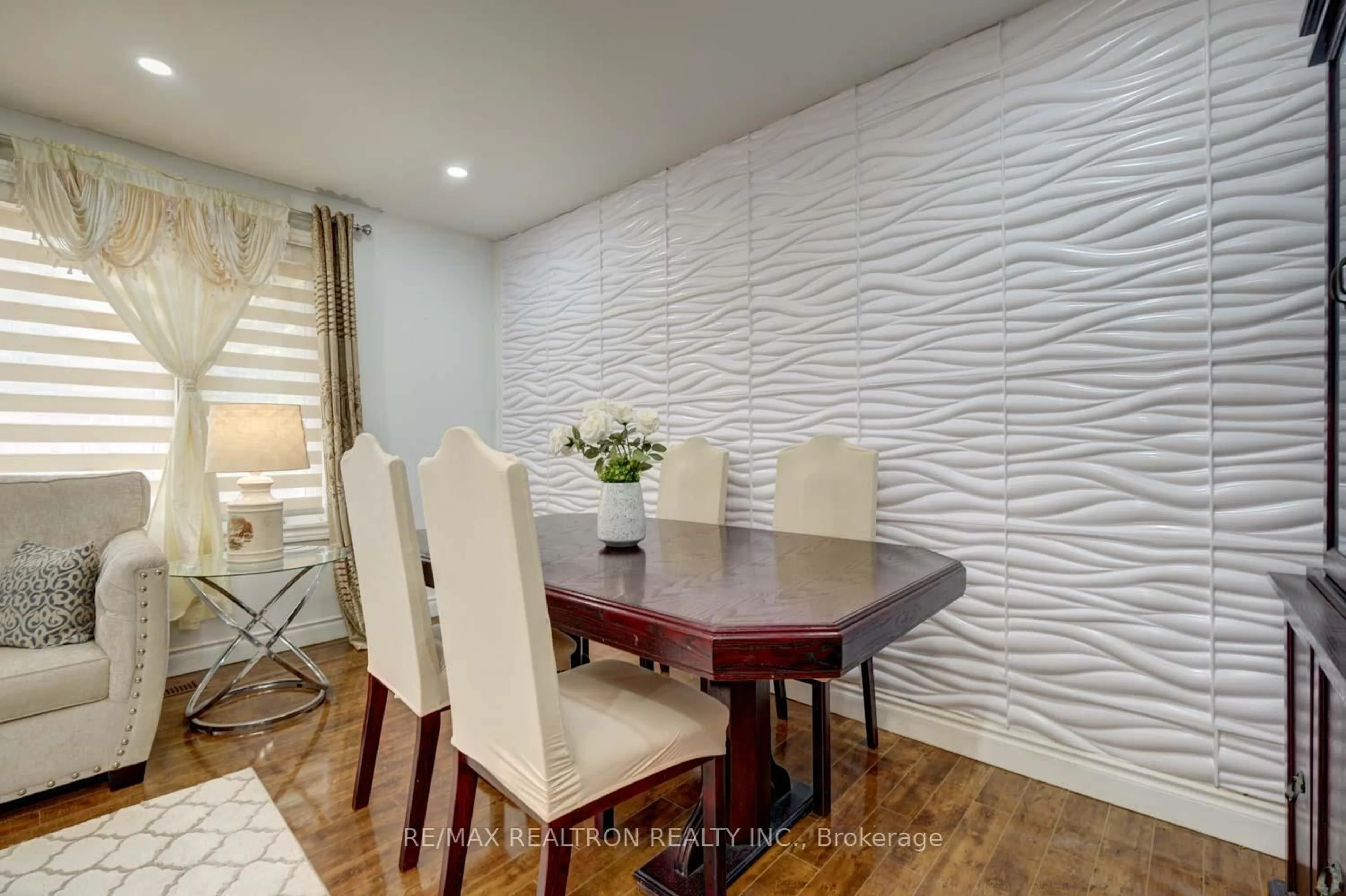 Dining room, unknown for 3853 Finch Ave, Toronto Ontario M1T 3G1