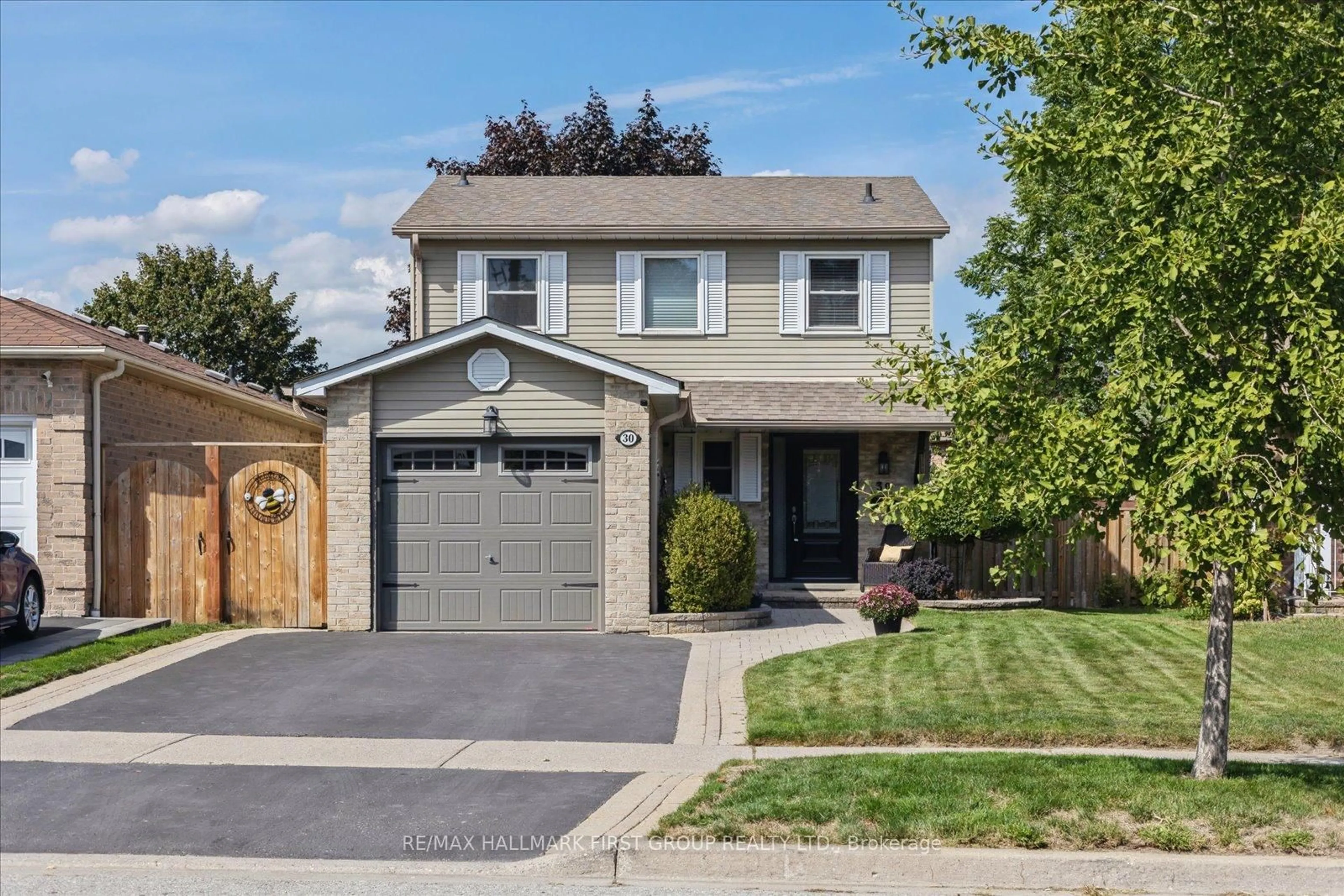 Home with vinyl exterior material, street for 30 Mandrake St, Ajax Ontario L1S 5J9