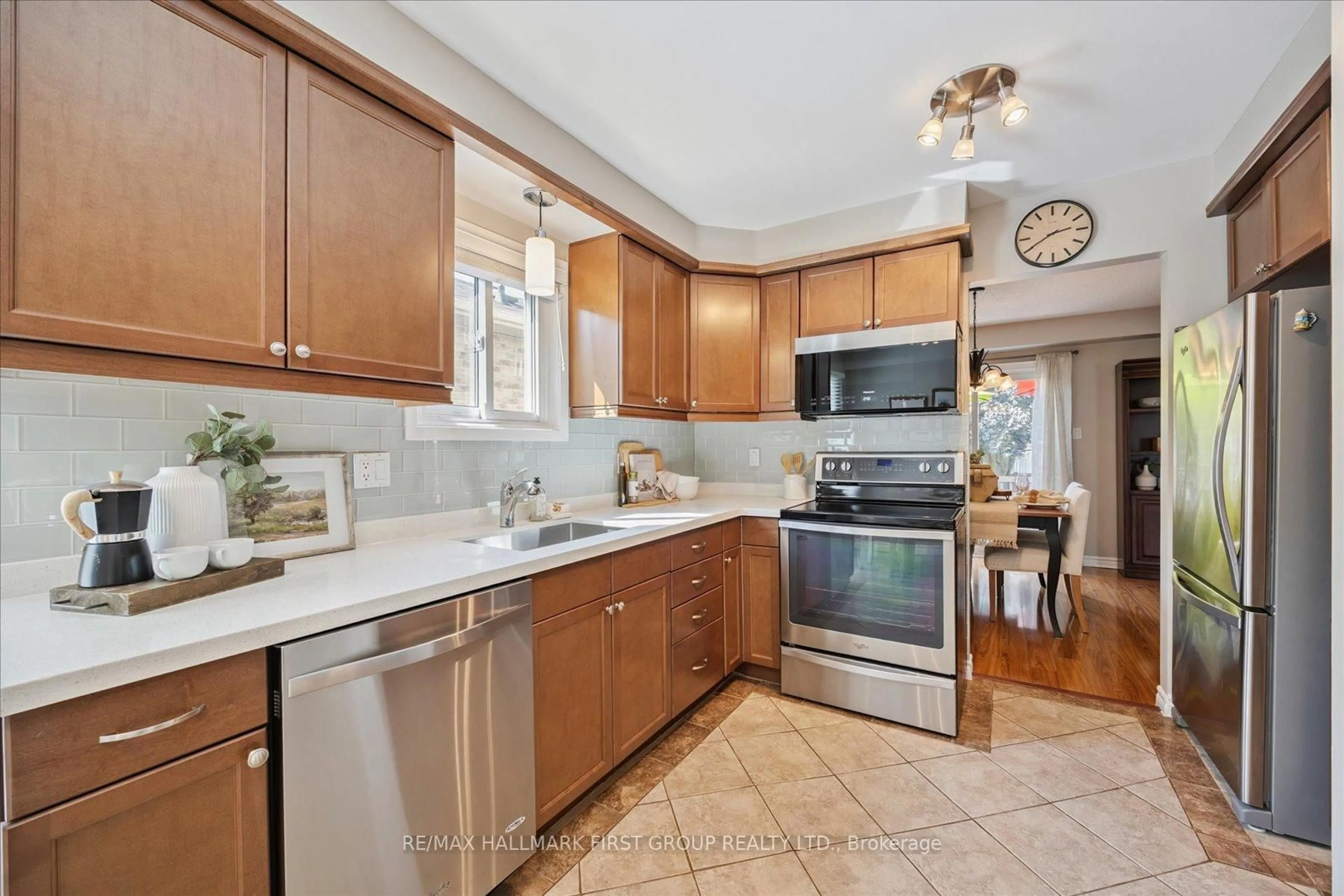 Open concept kitchen, ceramic/tile floor for 30 Mandrake St, Ajax Ontario L1S 5J9