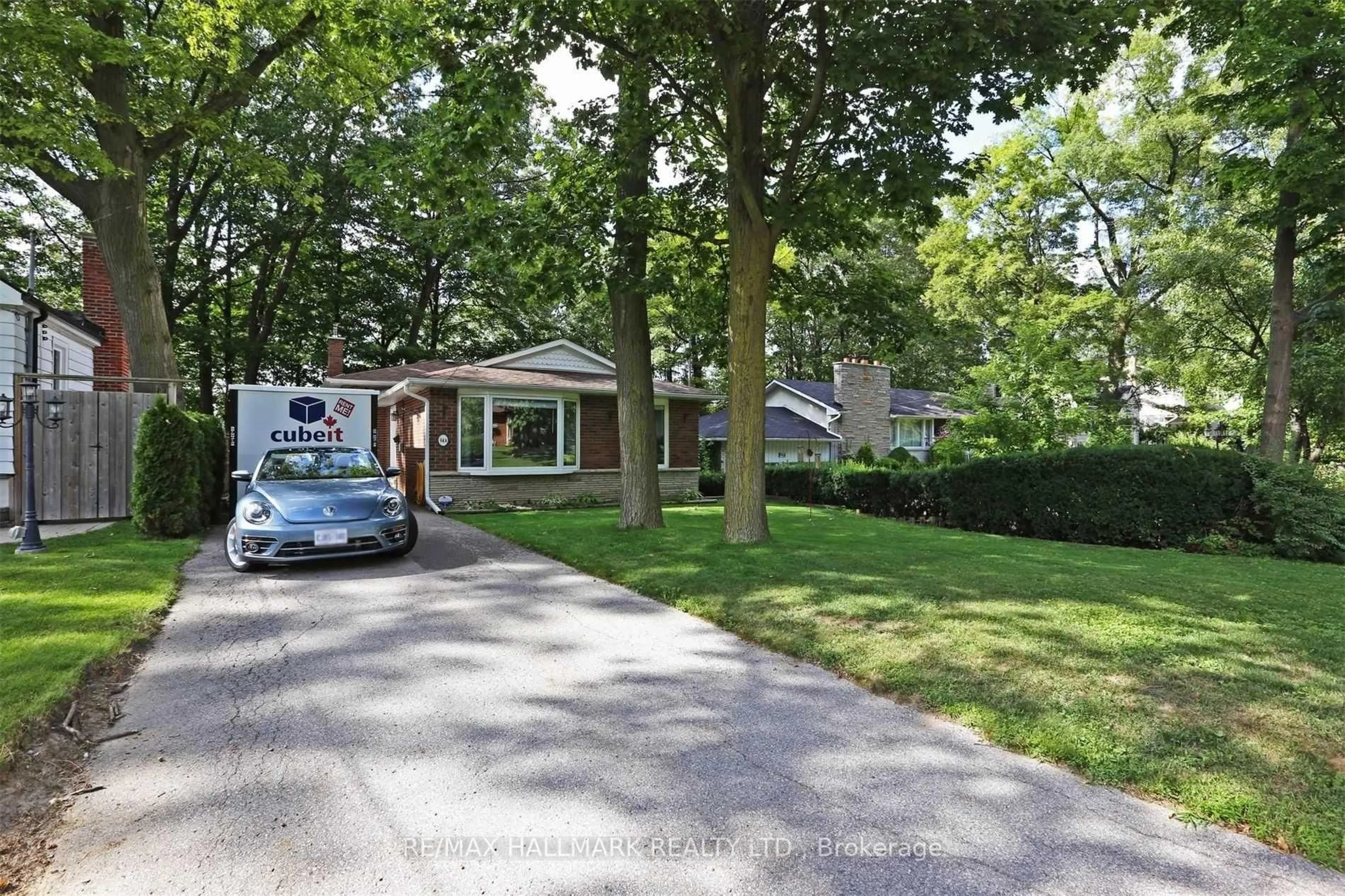 Unknown for 94A Oakridge Dr, Toronto Ontario M1M 2A4