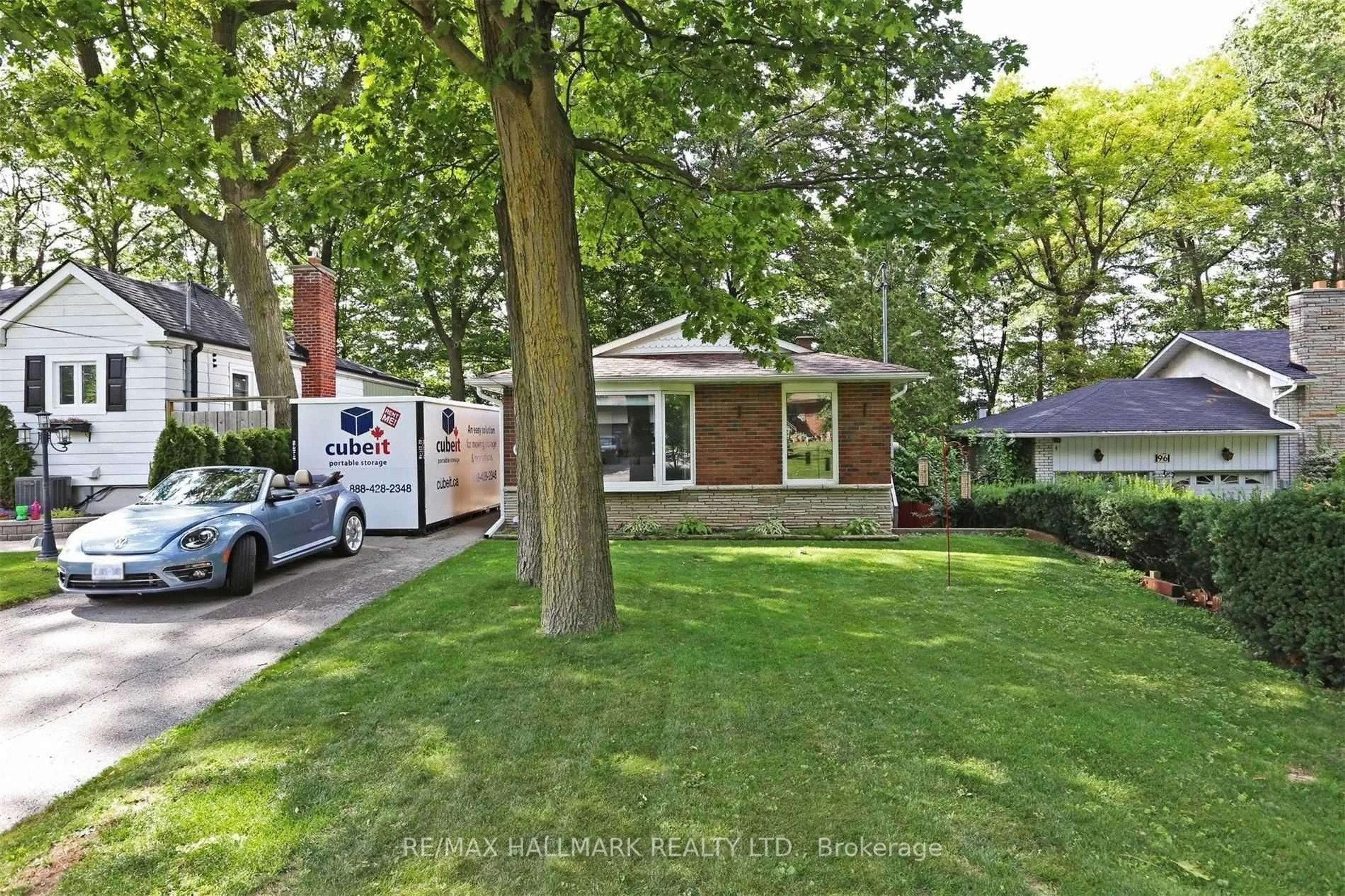 Home with brick exterior material, street for 94A Oakridge Dr, Toronto Ontario M1M 2A4