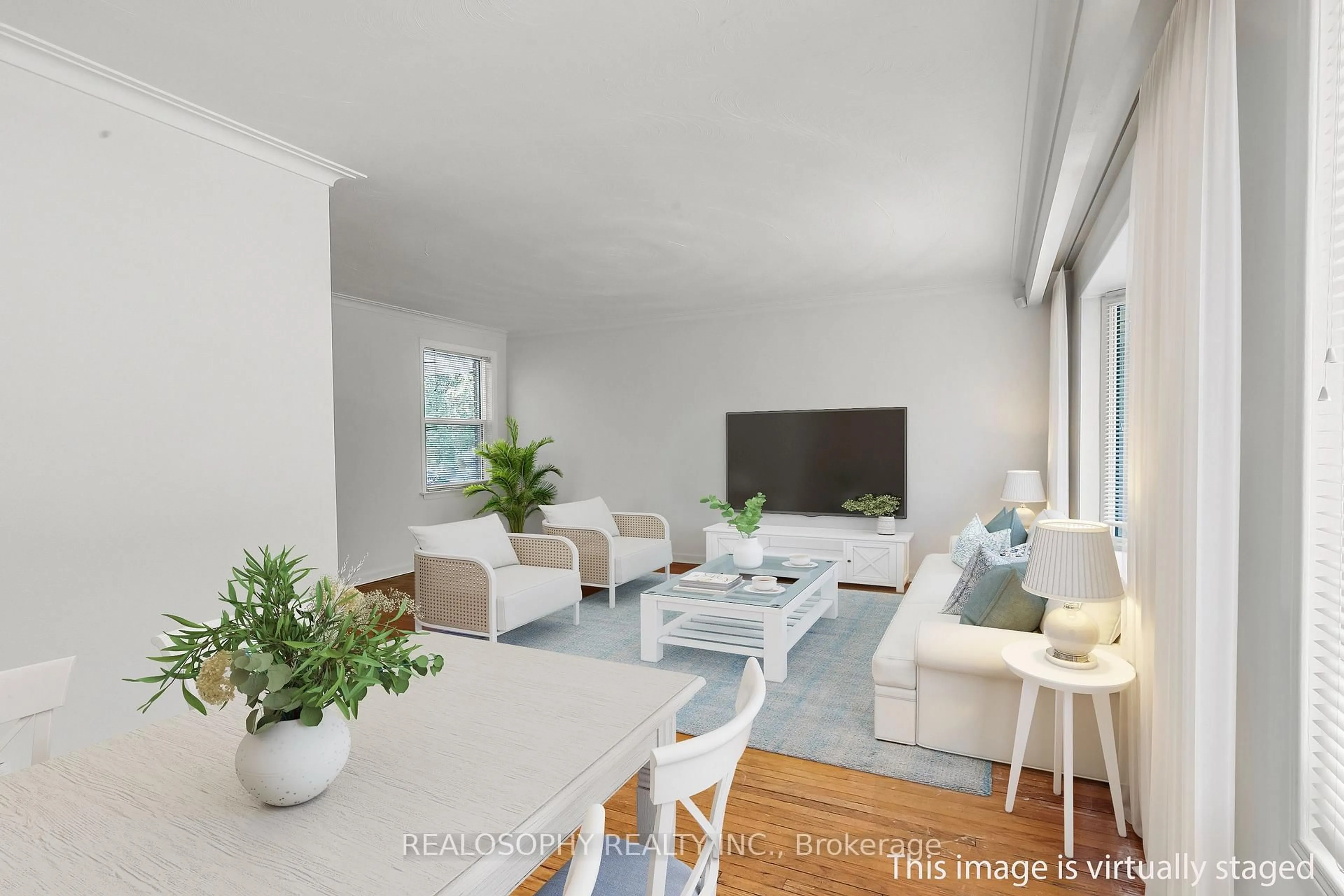 Living room with furniture, unknown for 133 Birkdale Rd, Toronto Ontario M1P 3R7