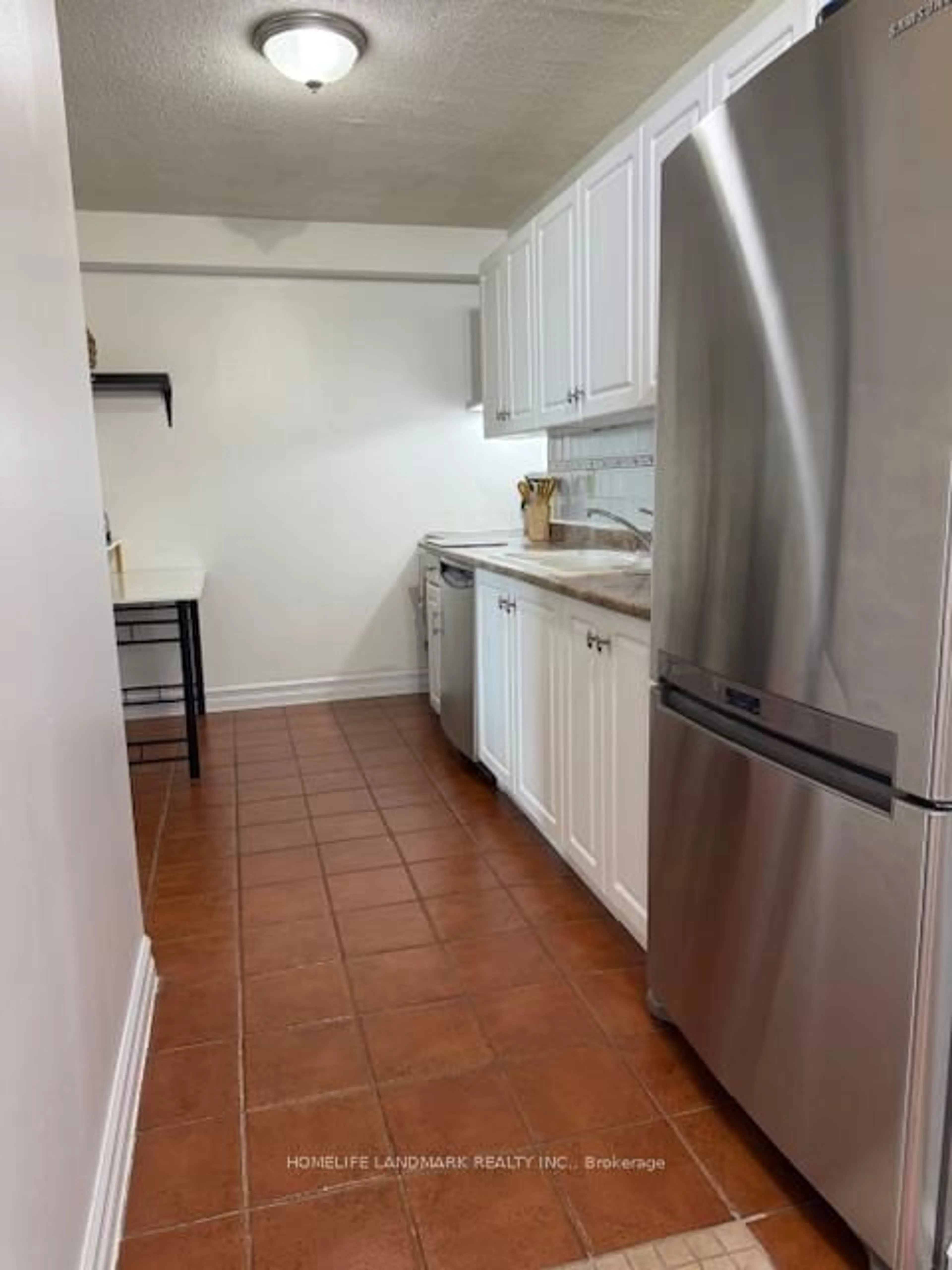 Standard kitchen, unknown for 15 Torrance Rd #1811, Toronto Ontario M1J 3K2