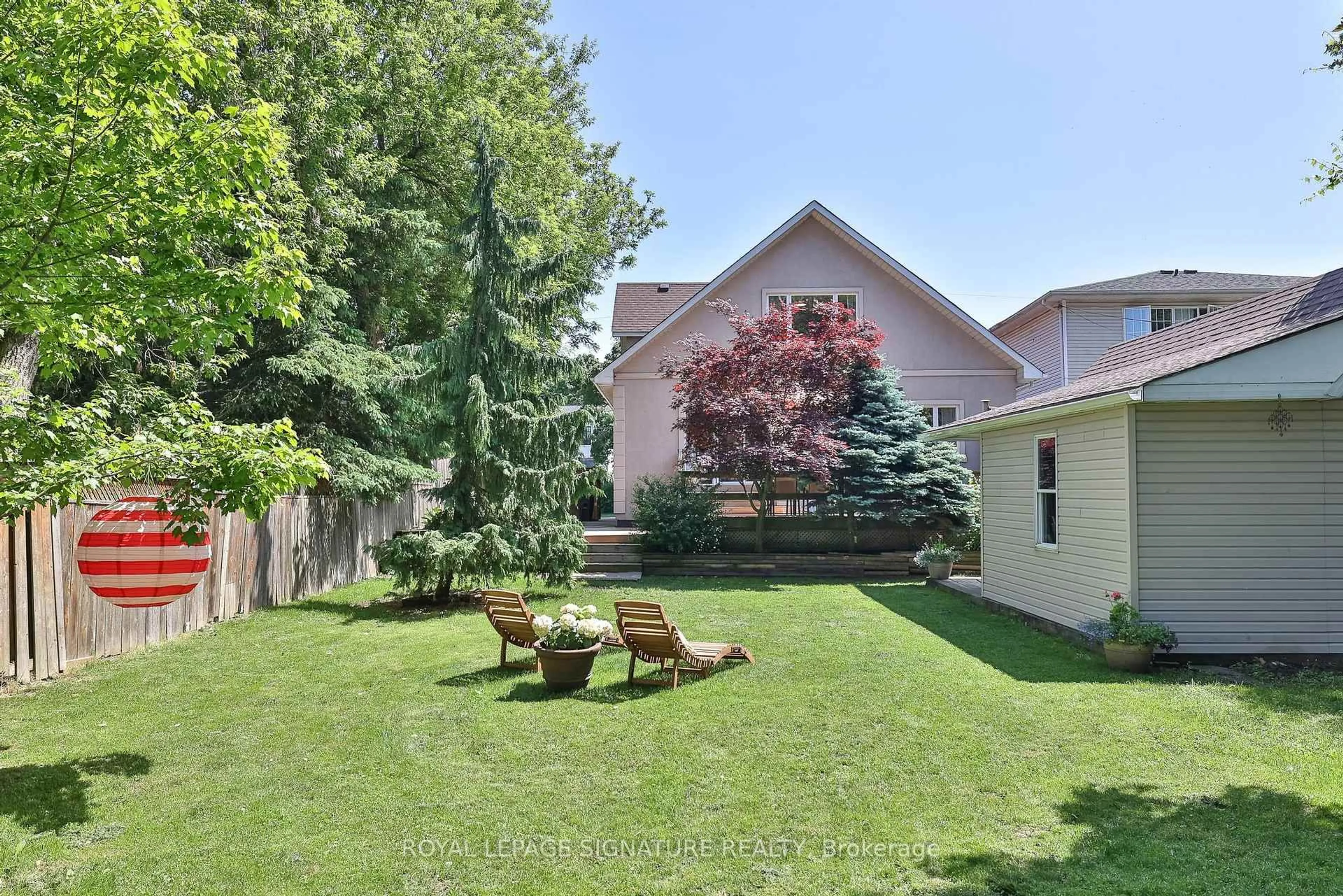 Patio, street for 36 Martindale Rd, Toronto Ontario M1M 2B7