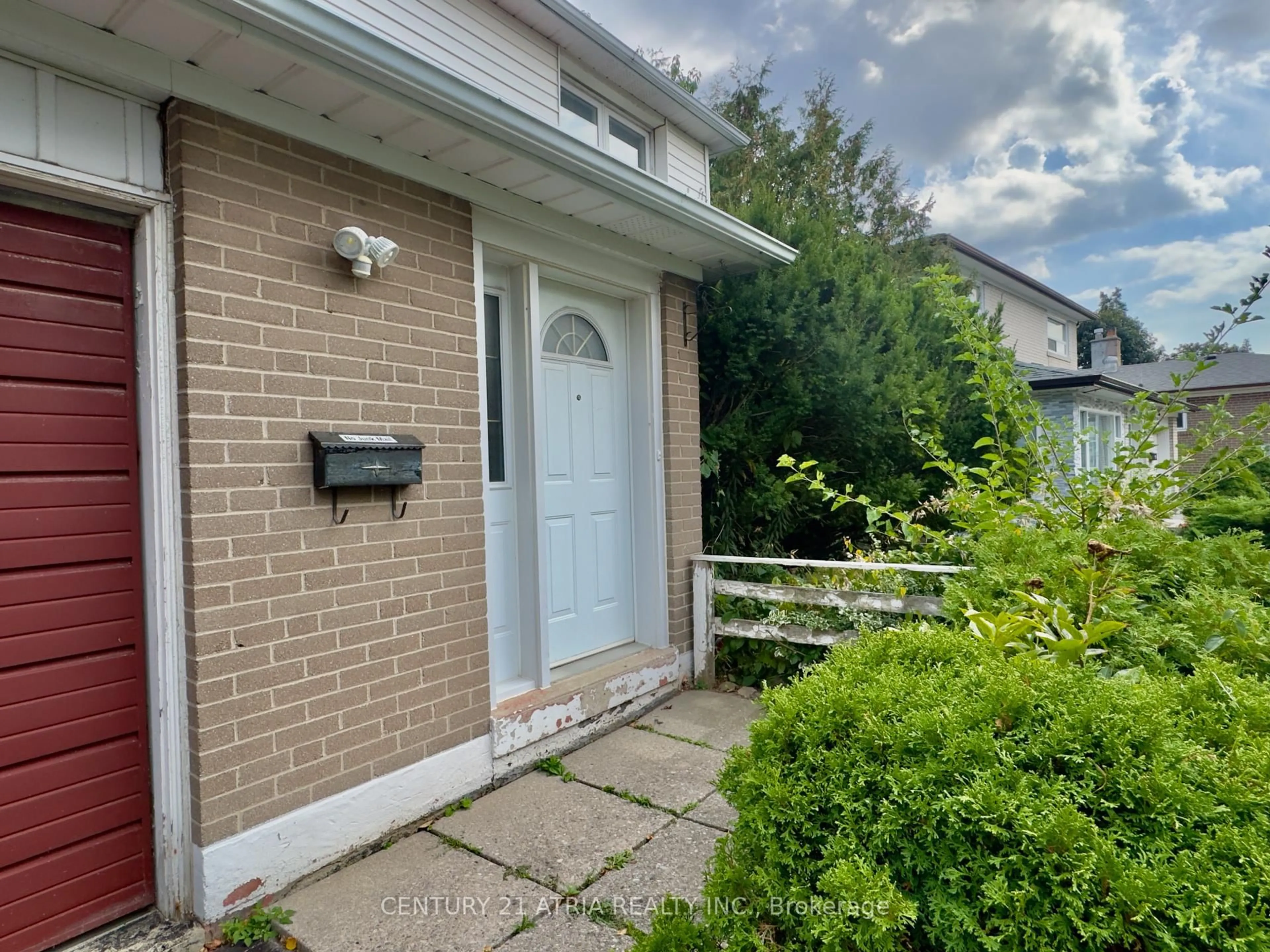 Unknown for 35 Sonmore Dr, Toronto Ontario M1S 1X3