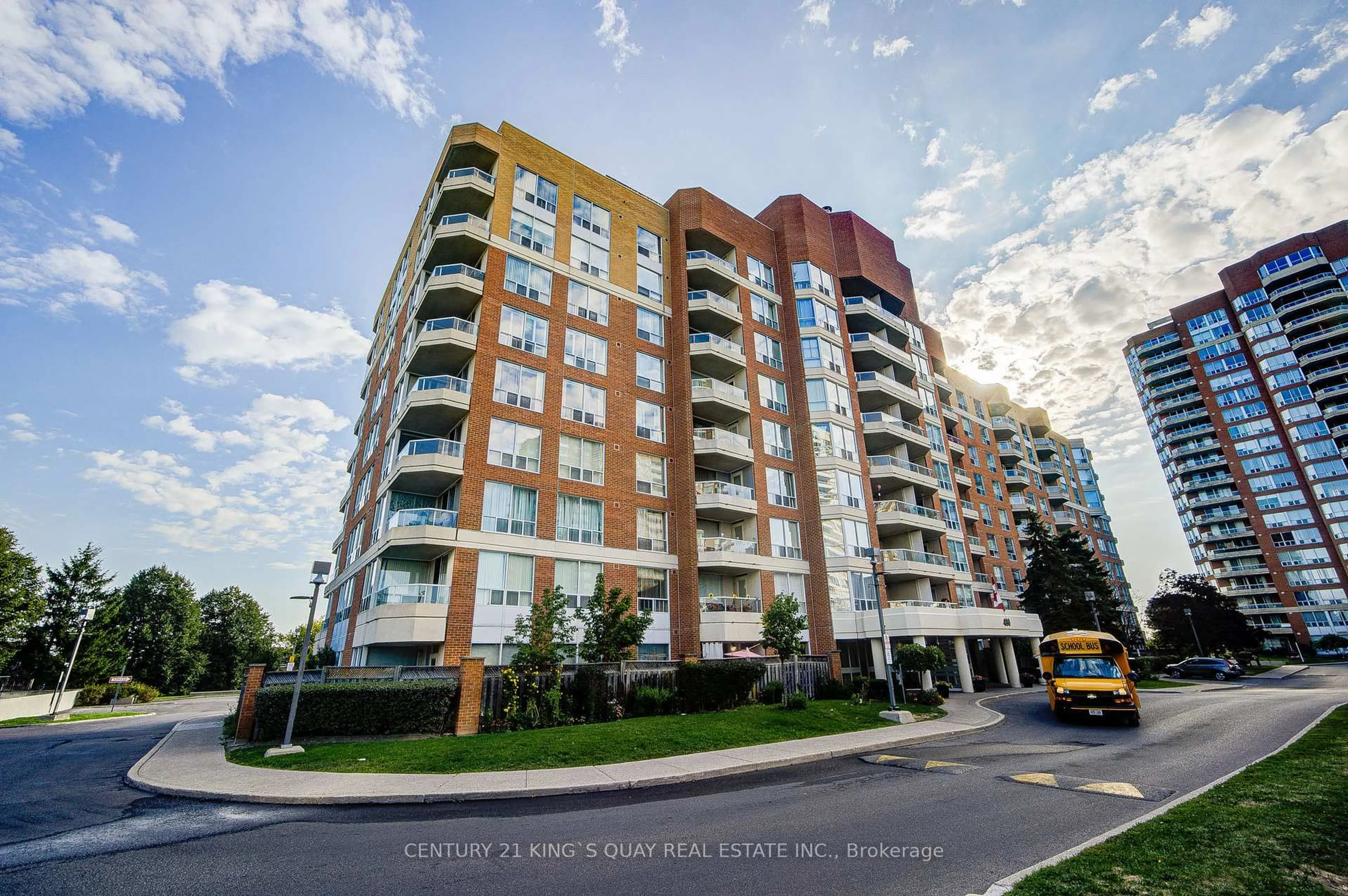 A pic from outside/outdoor area/front of a property/back of a property/a pic from drone, building for 480 McLevin Ave #212, Toronto Ontario M1B 5N9