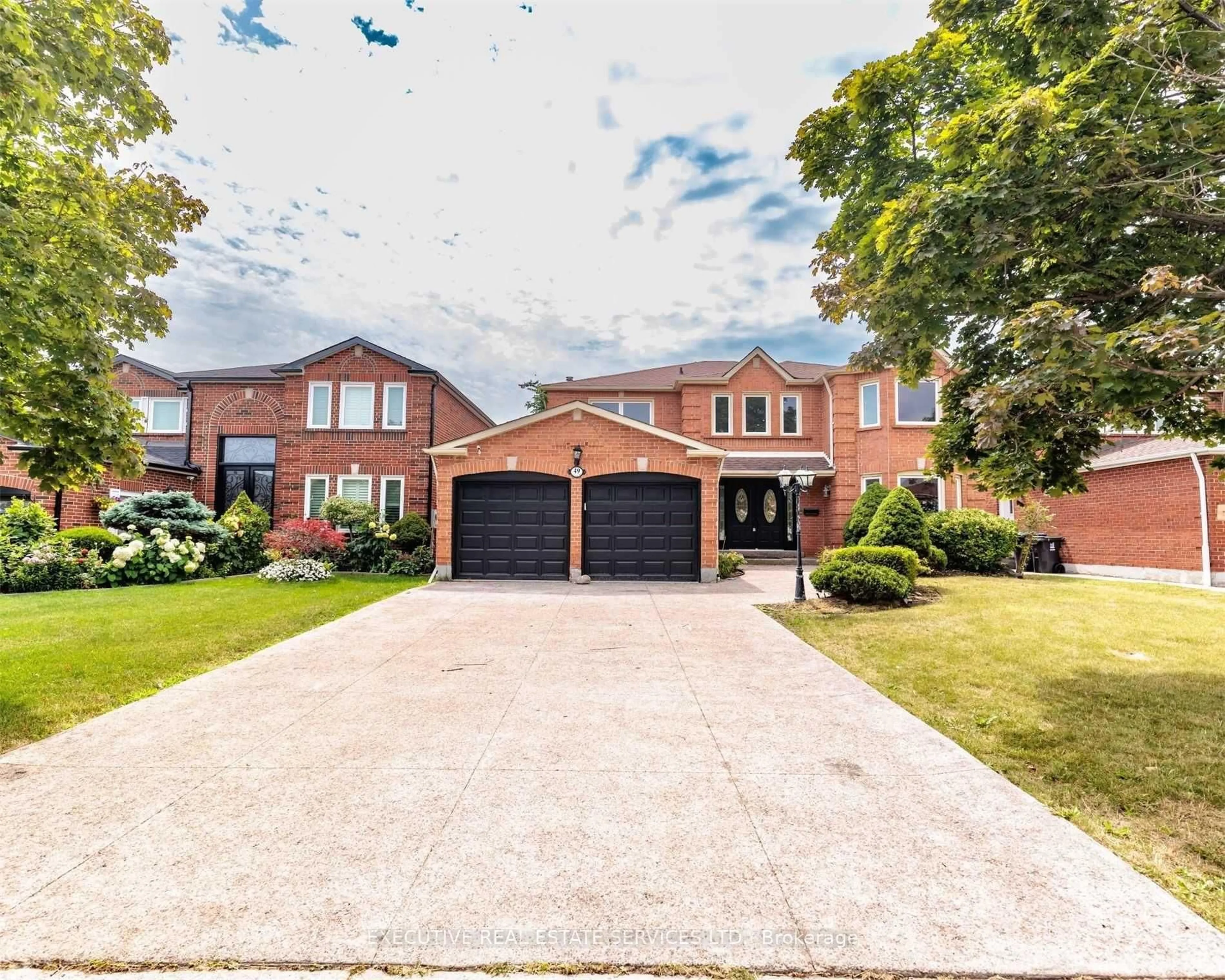 Home with brick exterior material, street for 49 Bluenose Cres, Toronto Ontario M1C 4S1