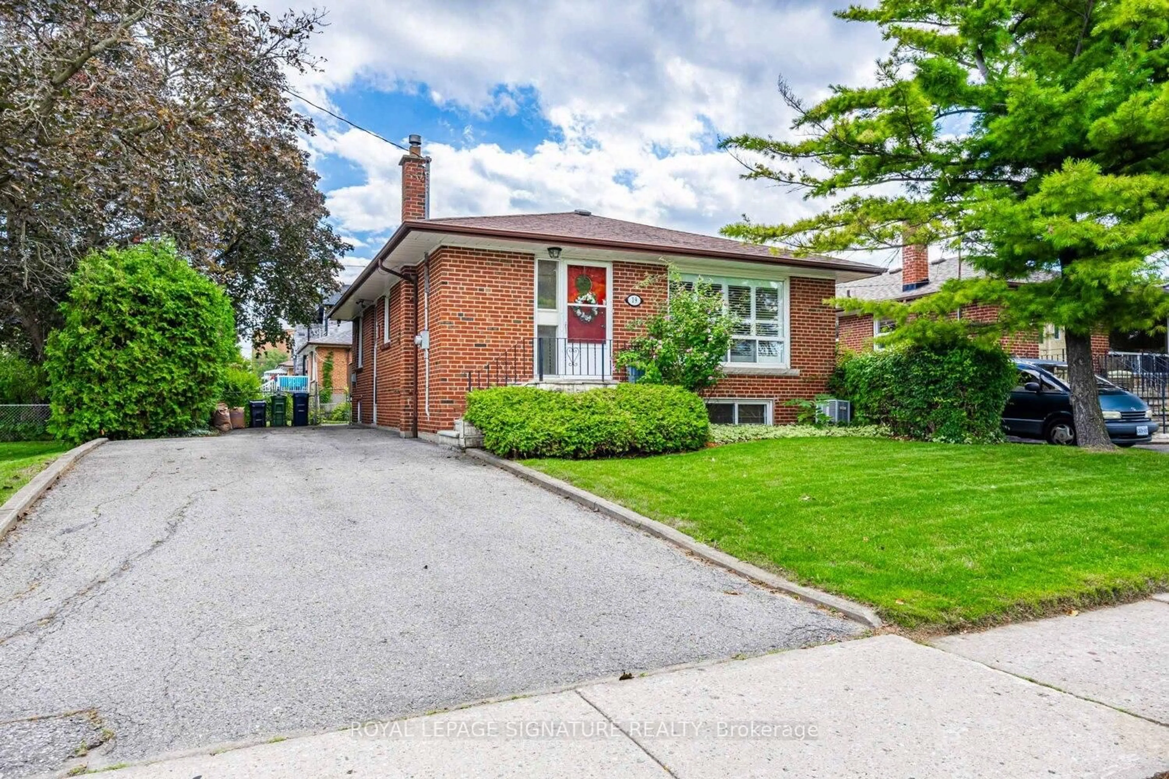 Home with brick exterior material, street for 19 Brian Ave, Toronto Ontario M1R 3J1