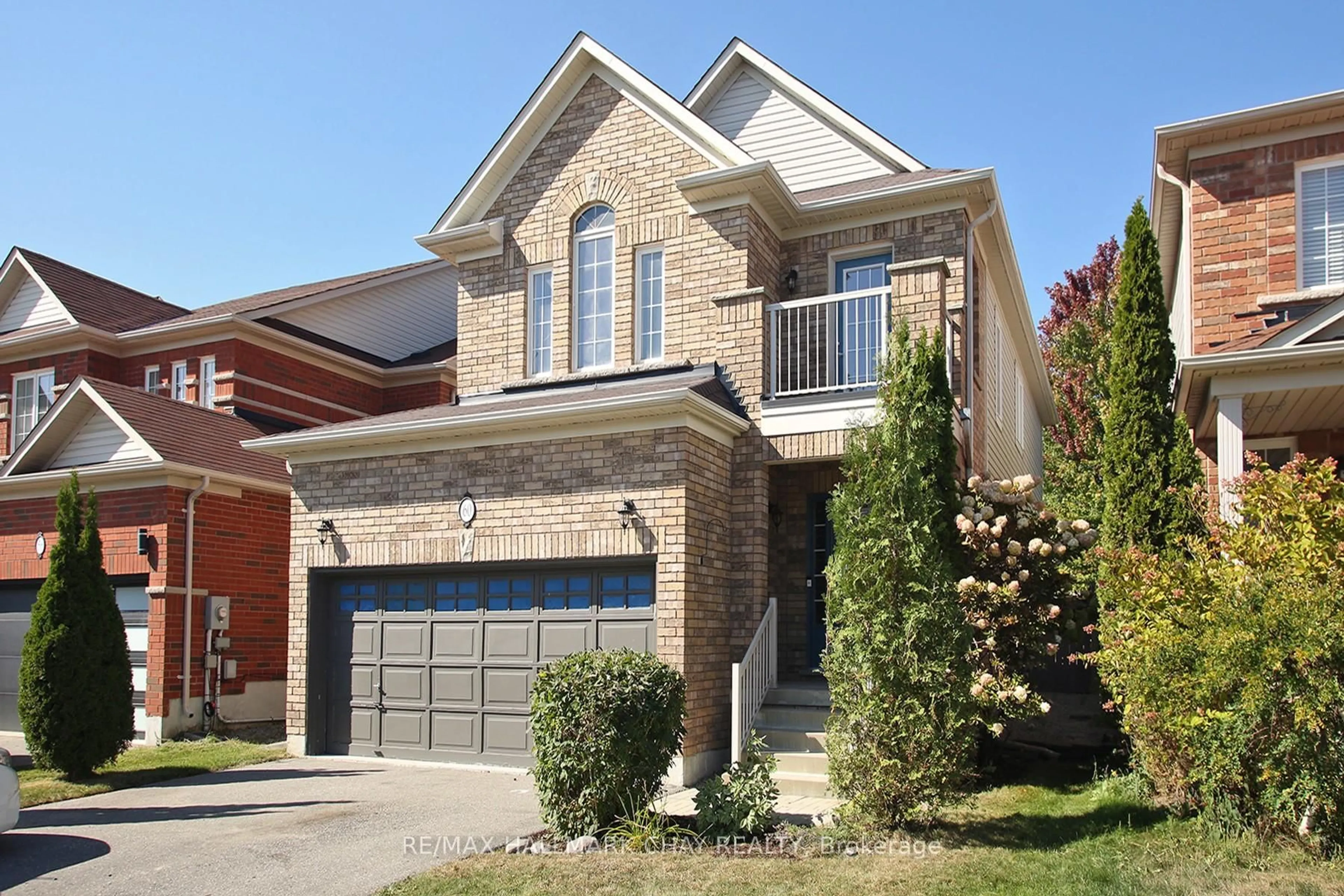 Home with brick exterior material, street for 60 Bathgate Cres, Clarington Ontario L1E 0B3