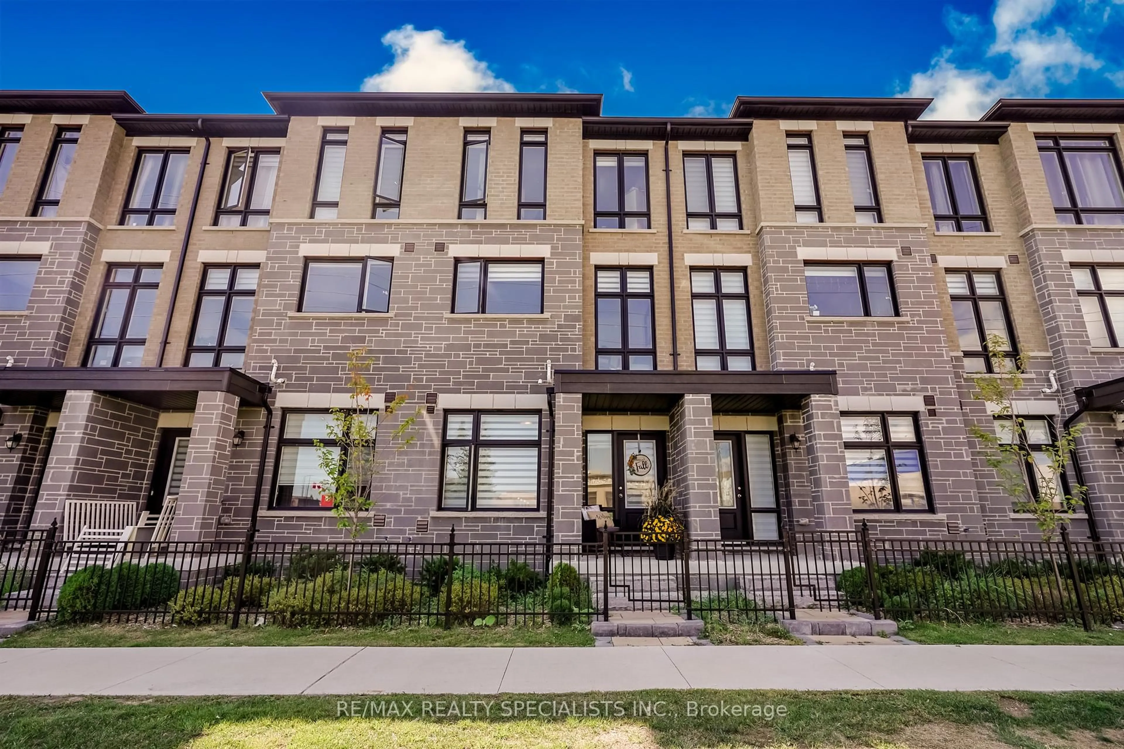 Home with brick exterior material, street for 1397 Coral Springs Path, Oshawa Ontario L1K 3G1
