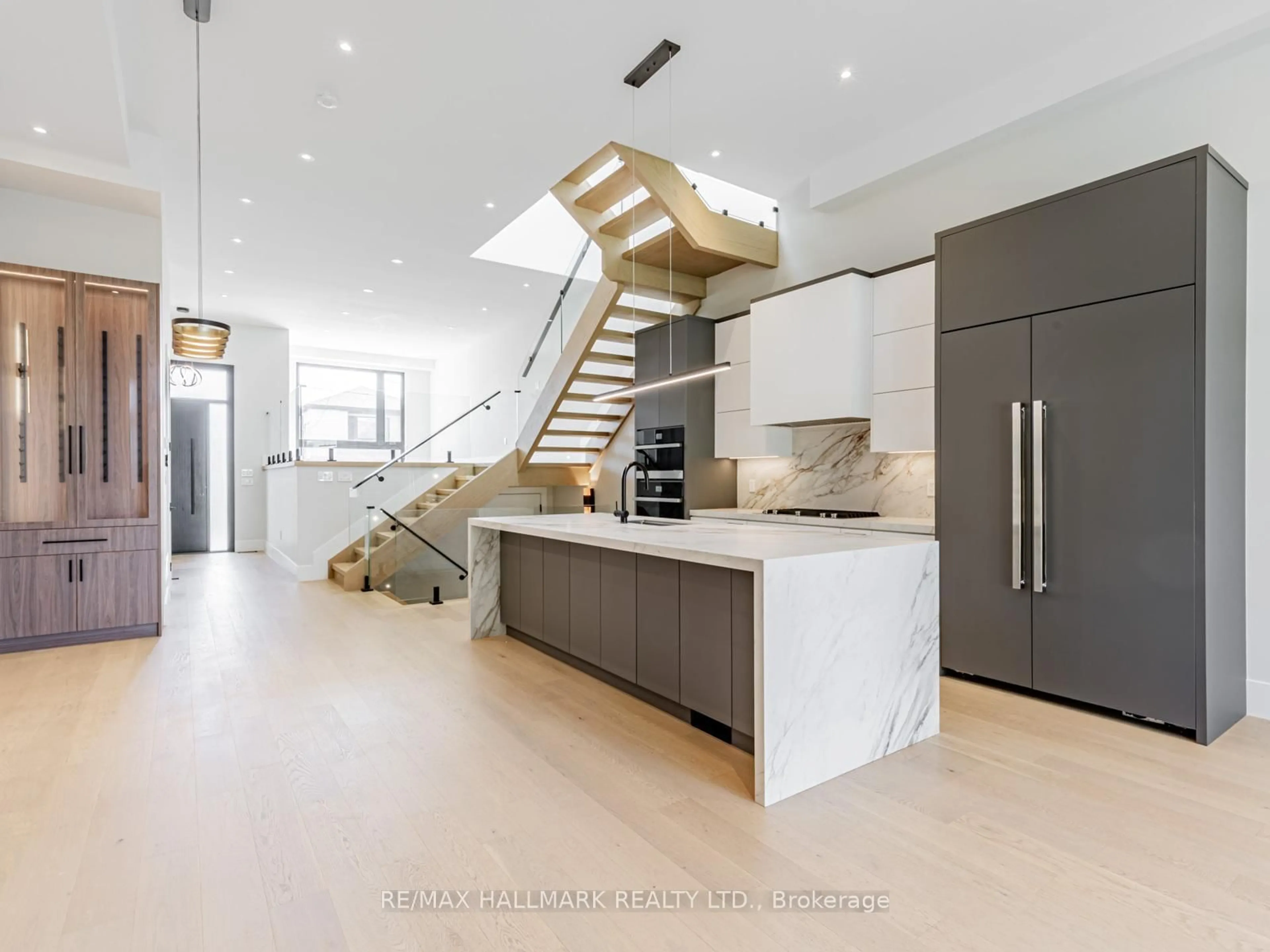 Contemporary kitchen, unknown for 80 Barker Ave, Toronto Ontario M4C 2N6