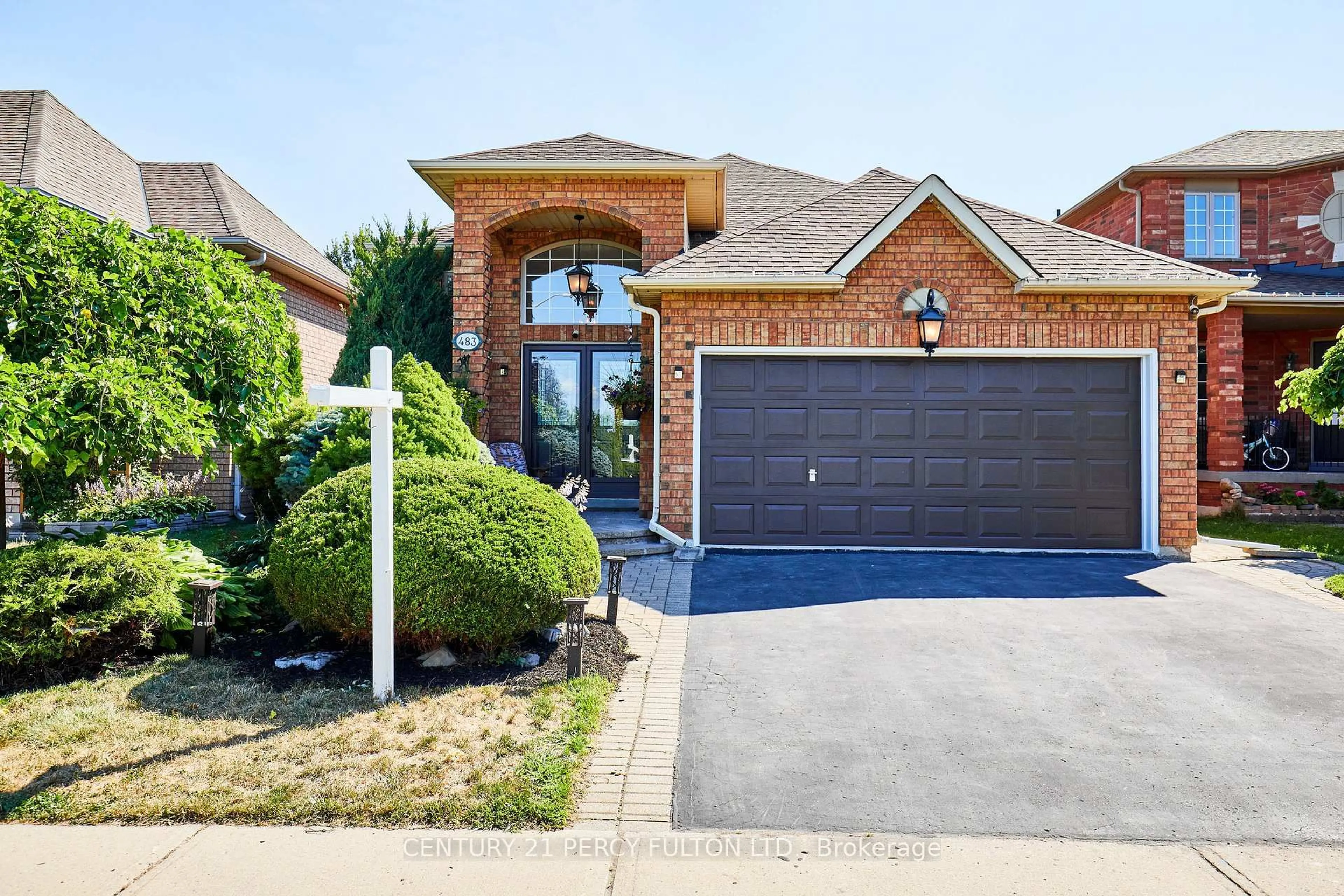 Home with brick exterior material, street for 483 Ormond Dr, Oshawa Ontario L1K 2L8