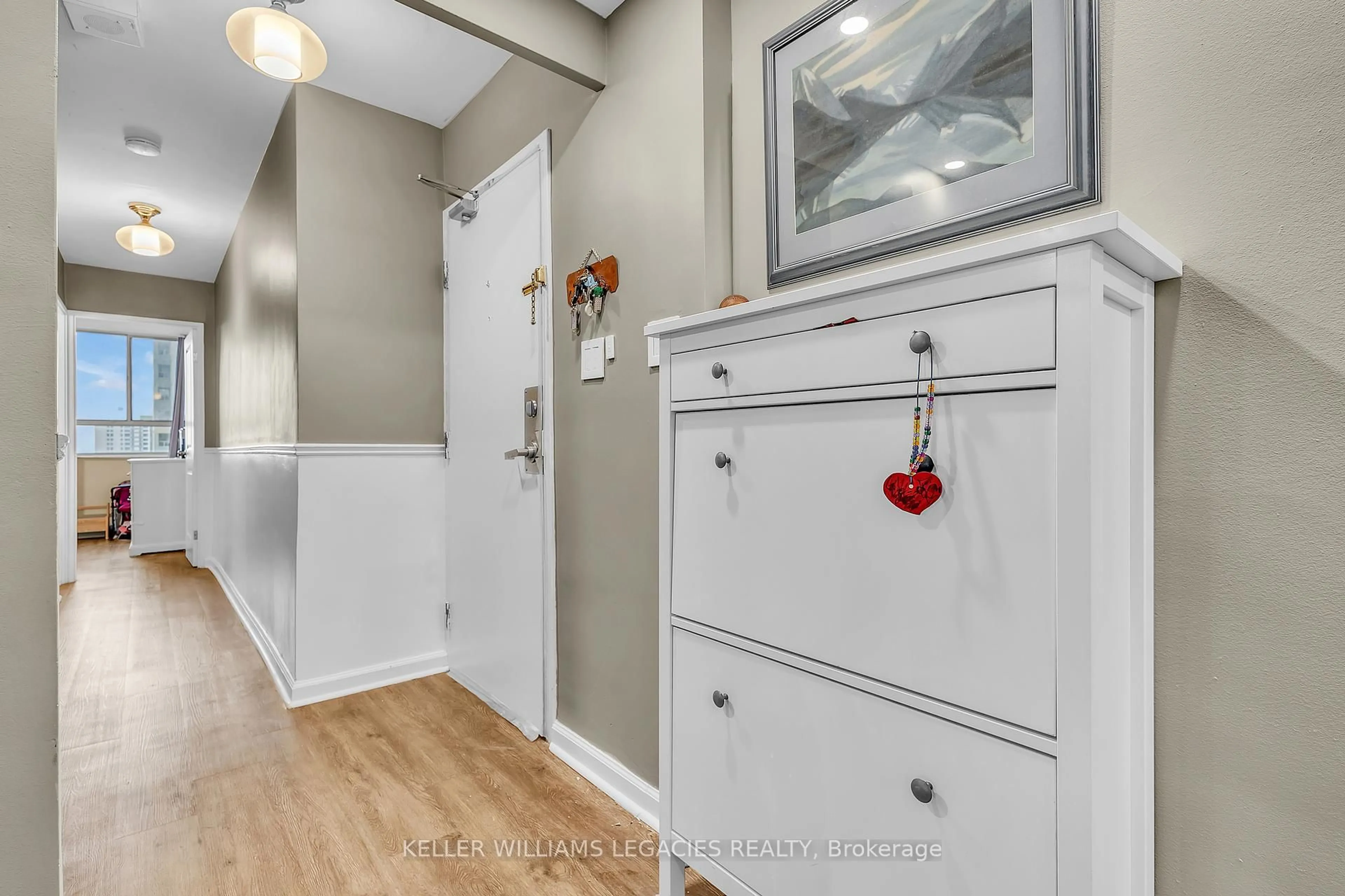 Indoor entryway for 1 Massey Sq #2001, Toronto Ontario M4C 5L4