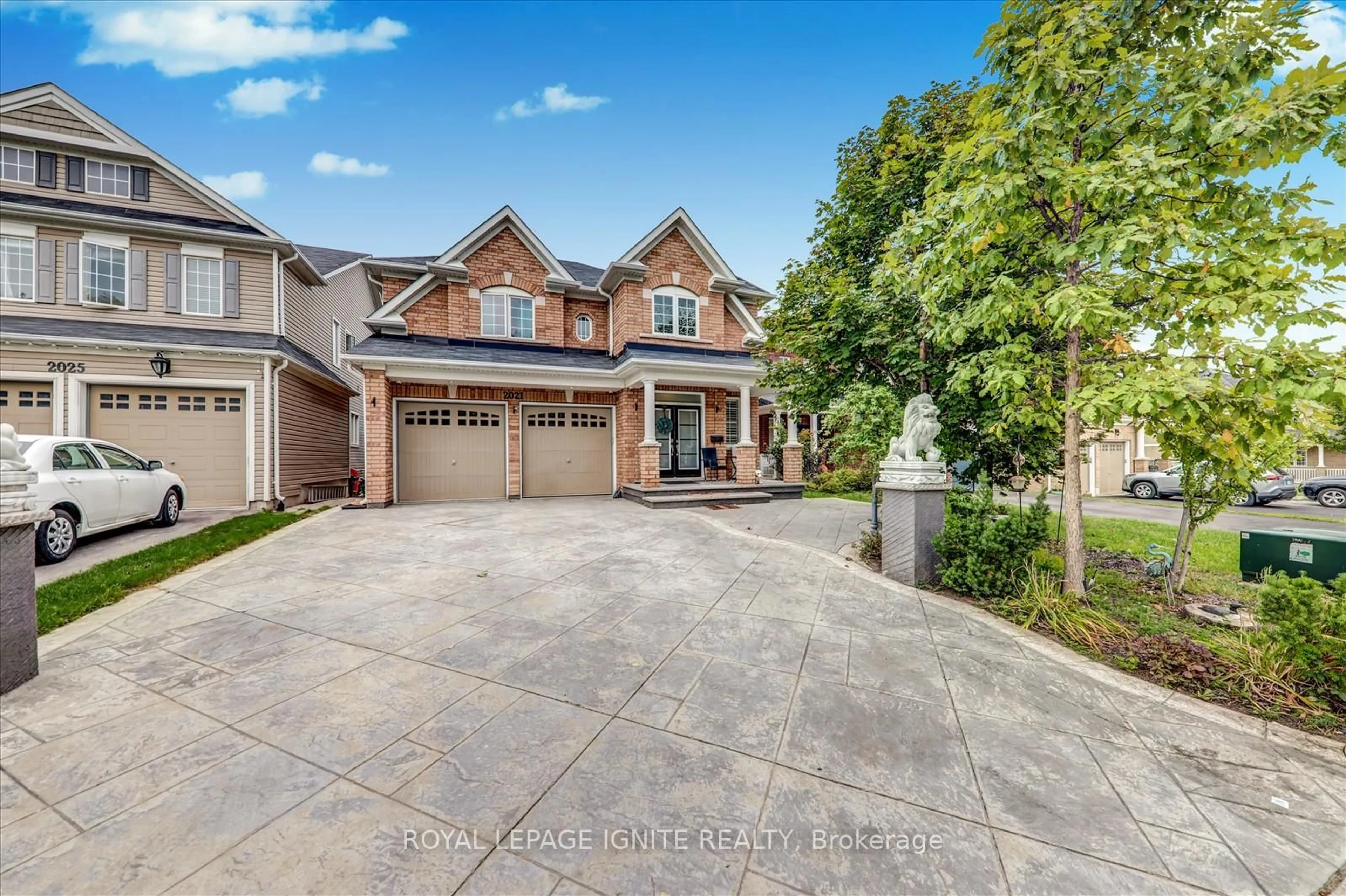Home with brick exterior material, street for 2021 Kurelo Dr, Oshawa Ontario L1K 0W7