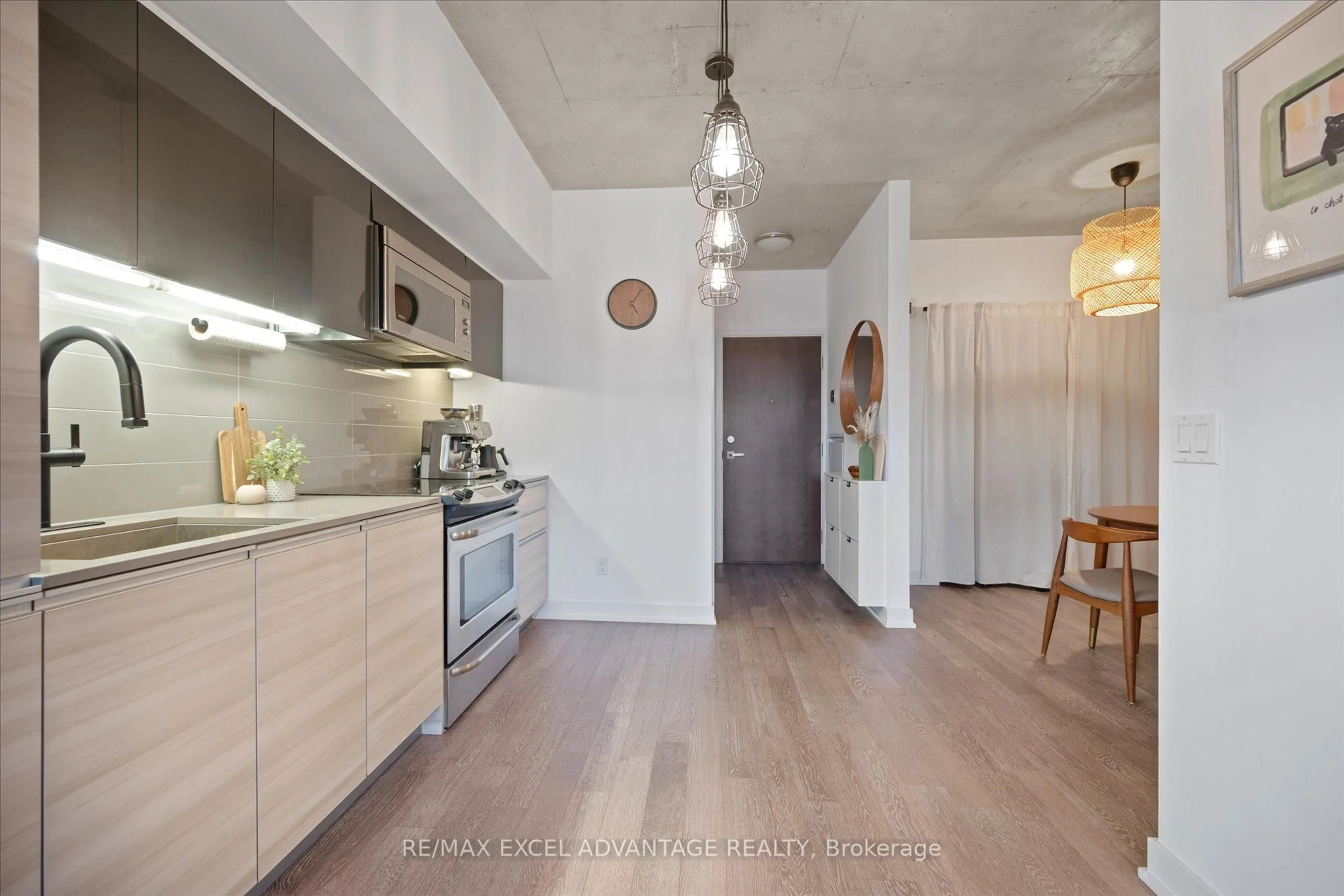 Open concept kitchen, unknown for 1190 Dundas St #318, Toronto Ontario M4M 0C5