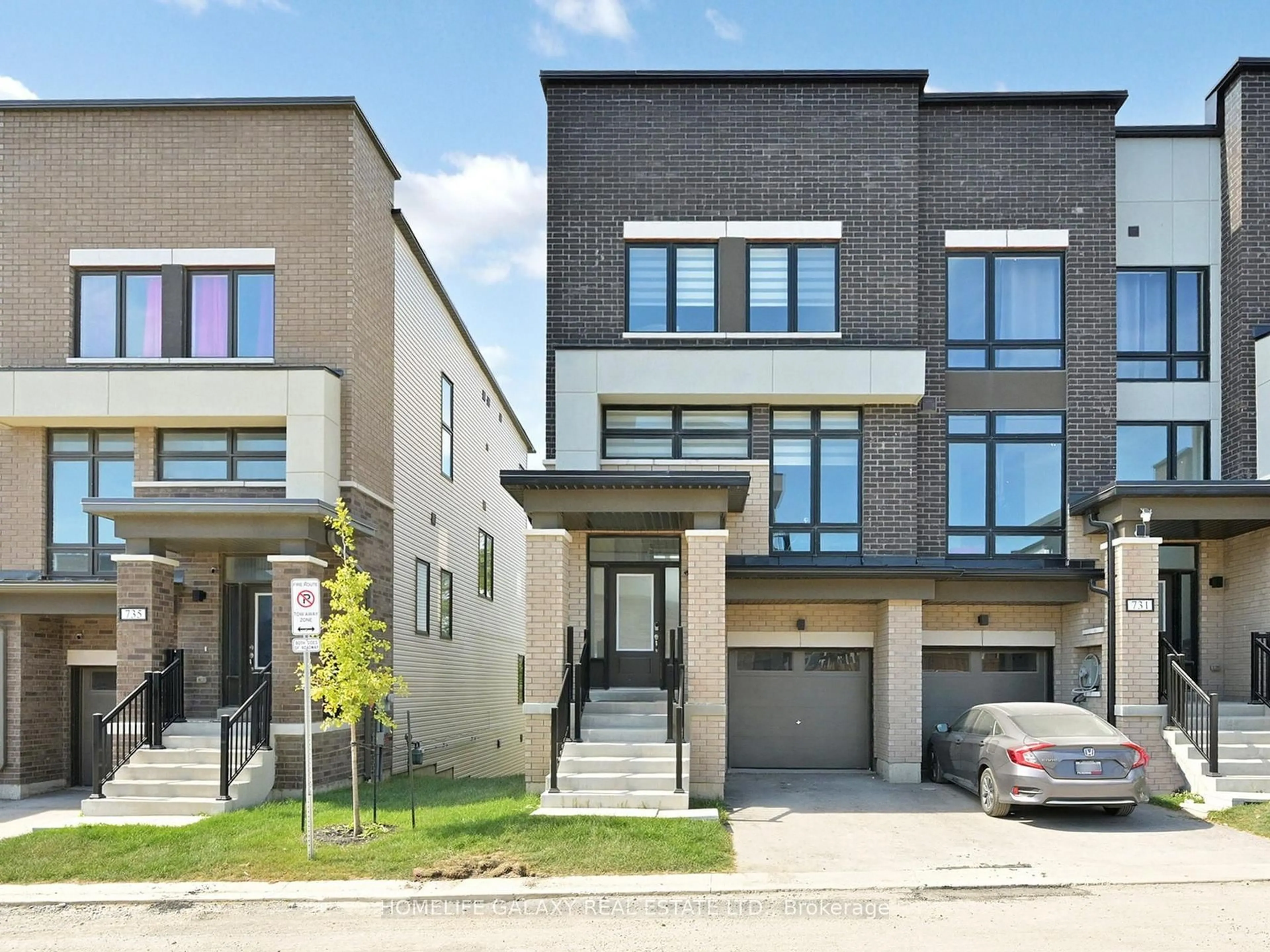 Home with brick exterior material, street for 733 Heathrow Path, Oshawa Ontario L1K 3G4