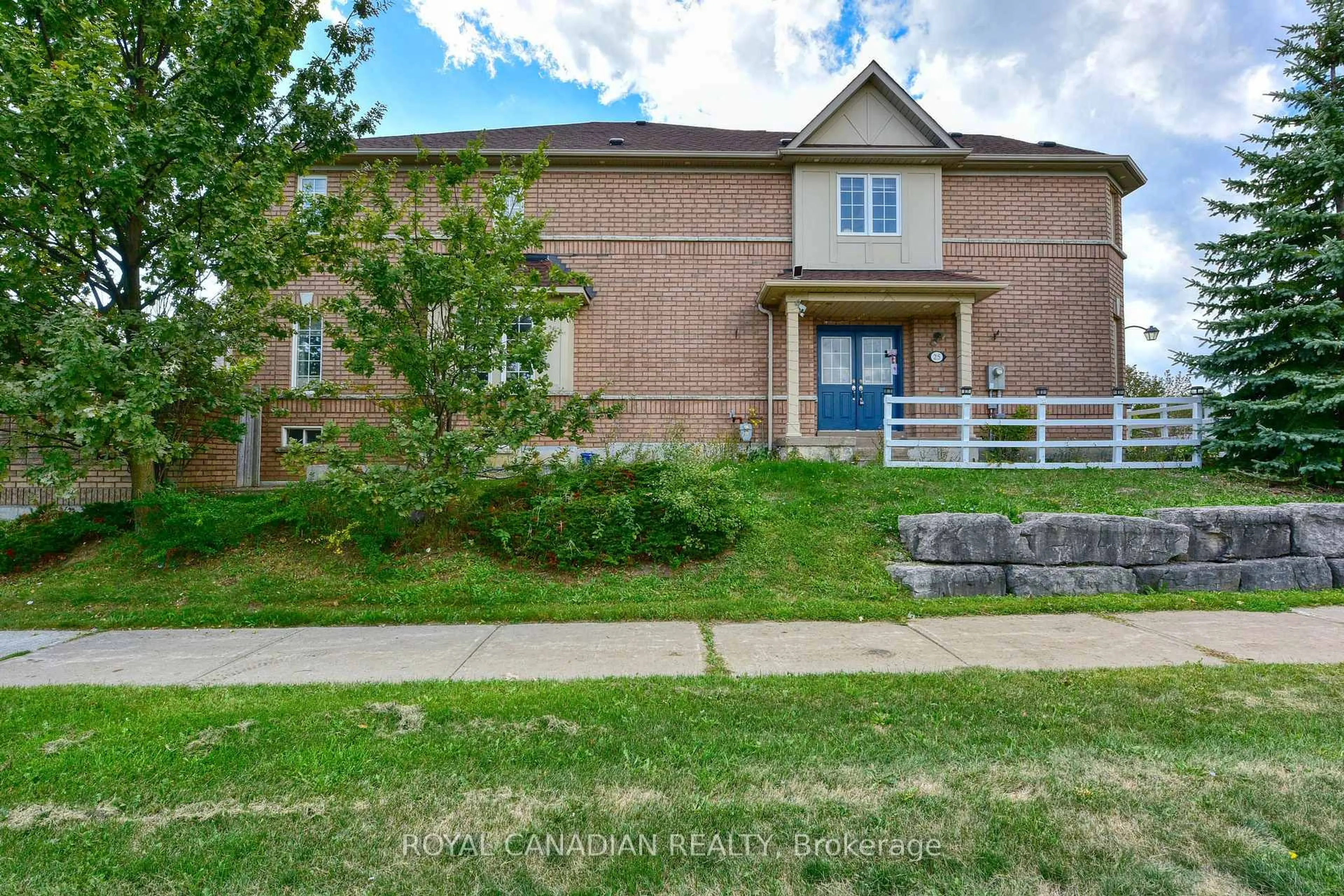 Home with brick exterior material, street for 25 Brind-Sheridan Crt, Ajax Ontario L1S 0A2