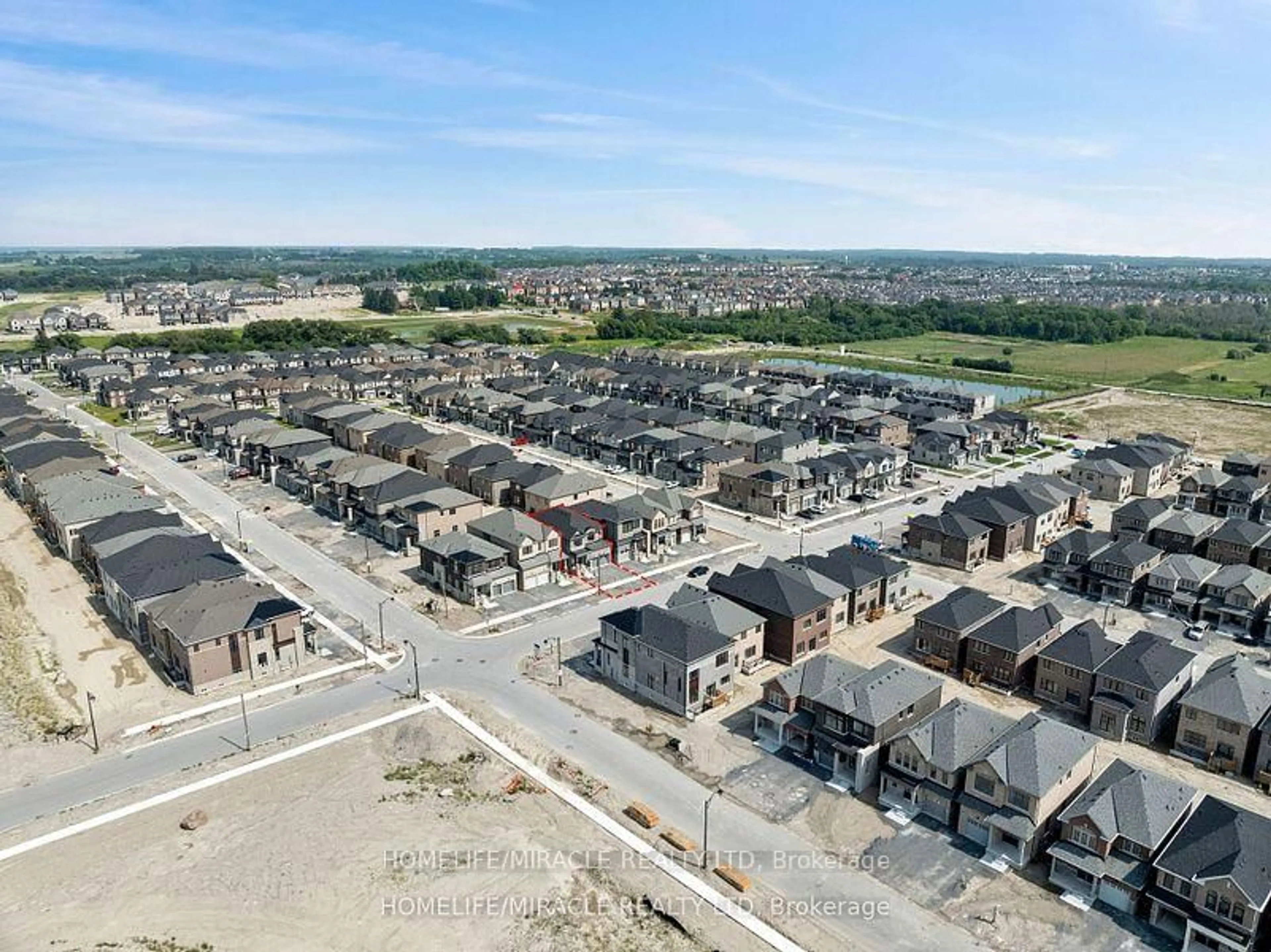 A pic from outside/outdoor area/front of a property/back of a property/a pic from drone, street for 2143 Hallandale St, Oshawa Ontario L1H 8L7