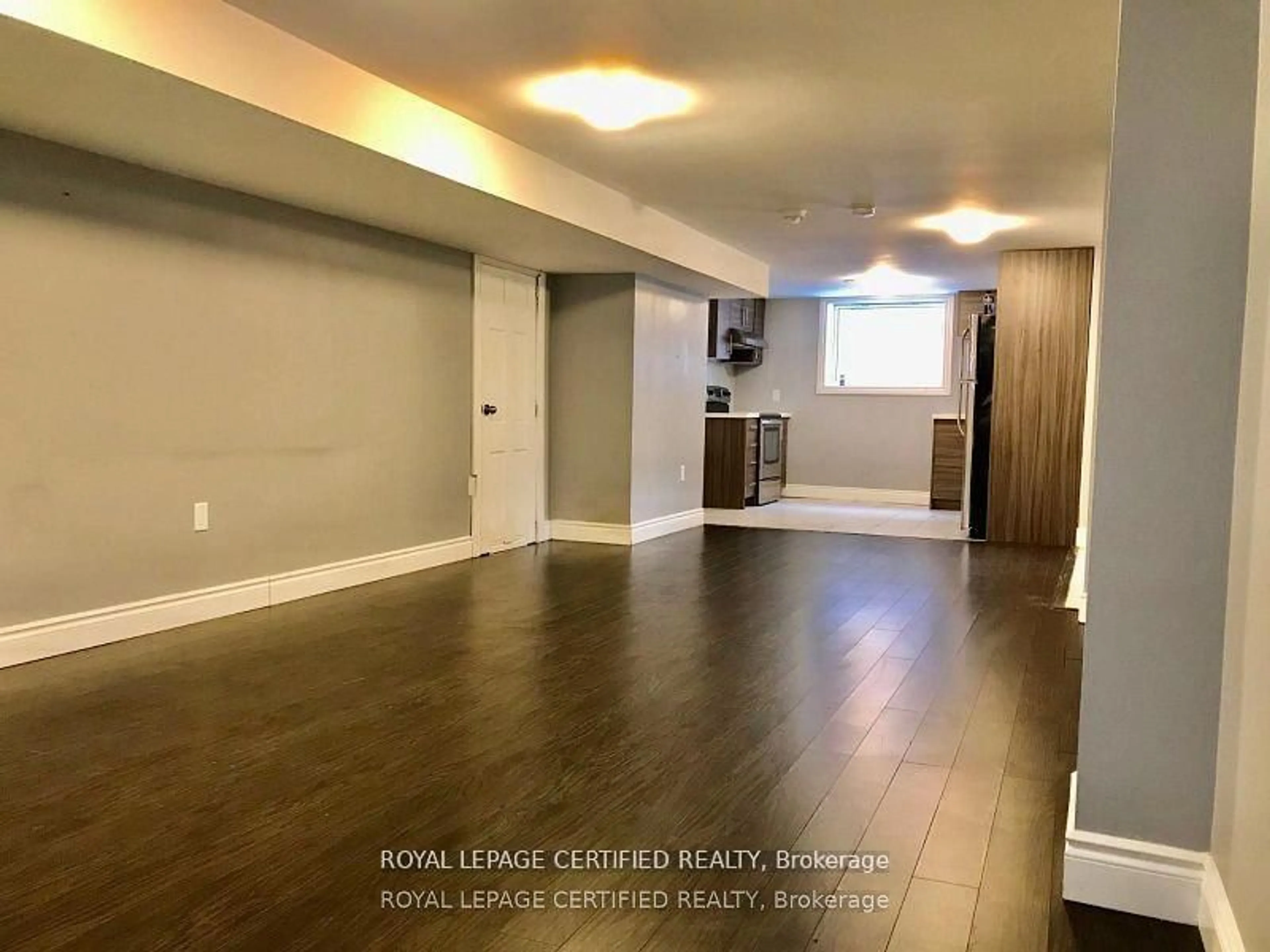 A pic of a room for 789 Regent Dr, Oshawa Ontario L1G 1H8