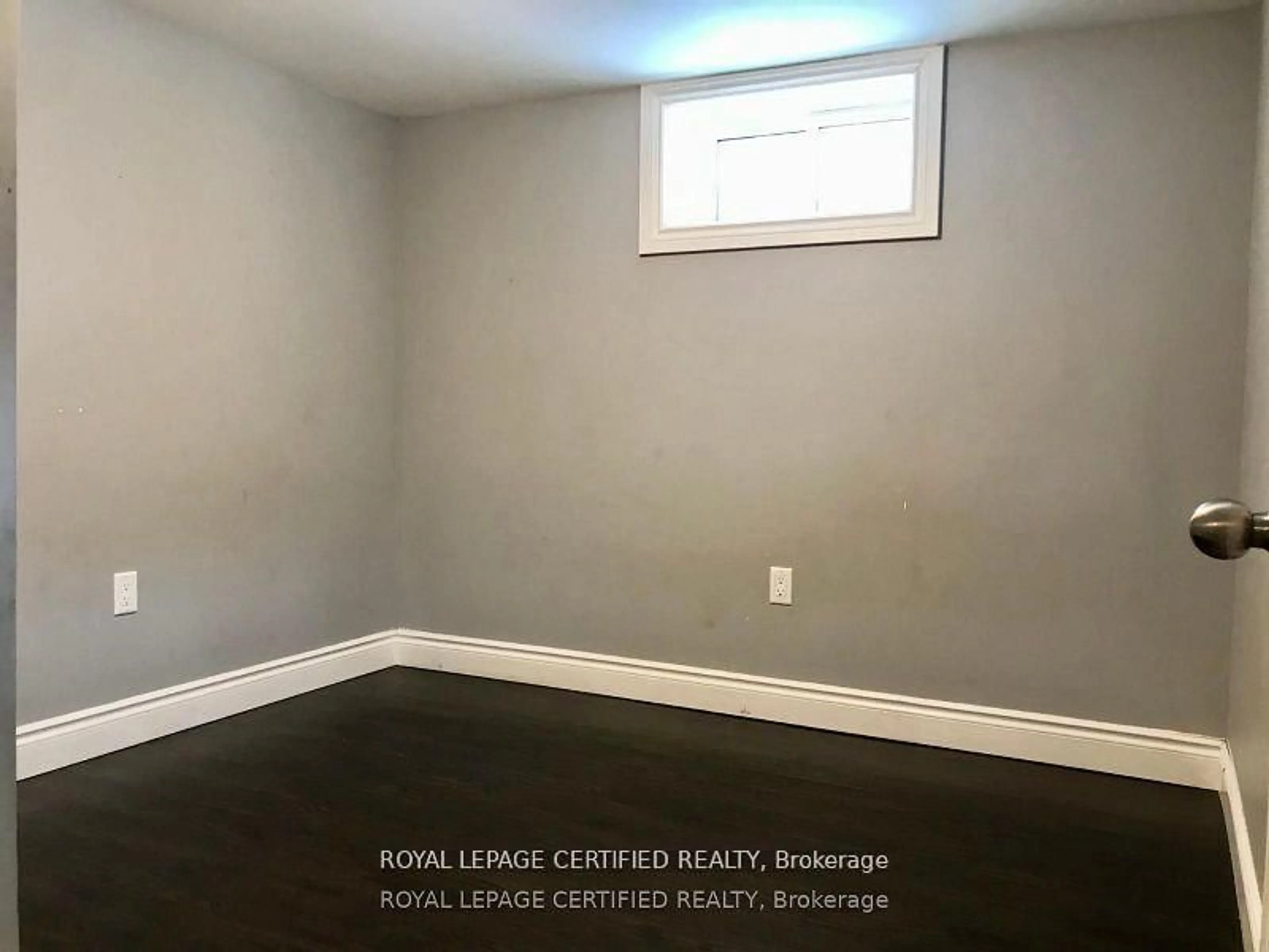 A pic of a room for 789 Regent Dr, Oshawa Ontario L1G 1H8